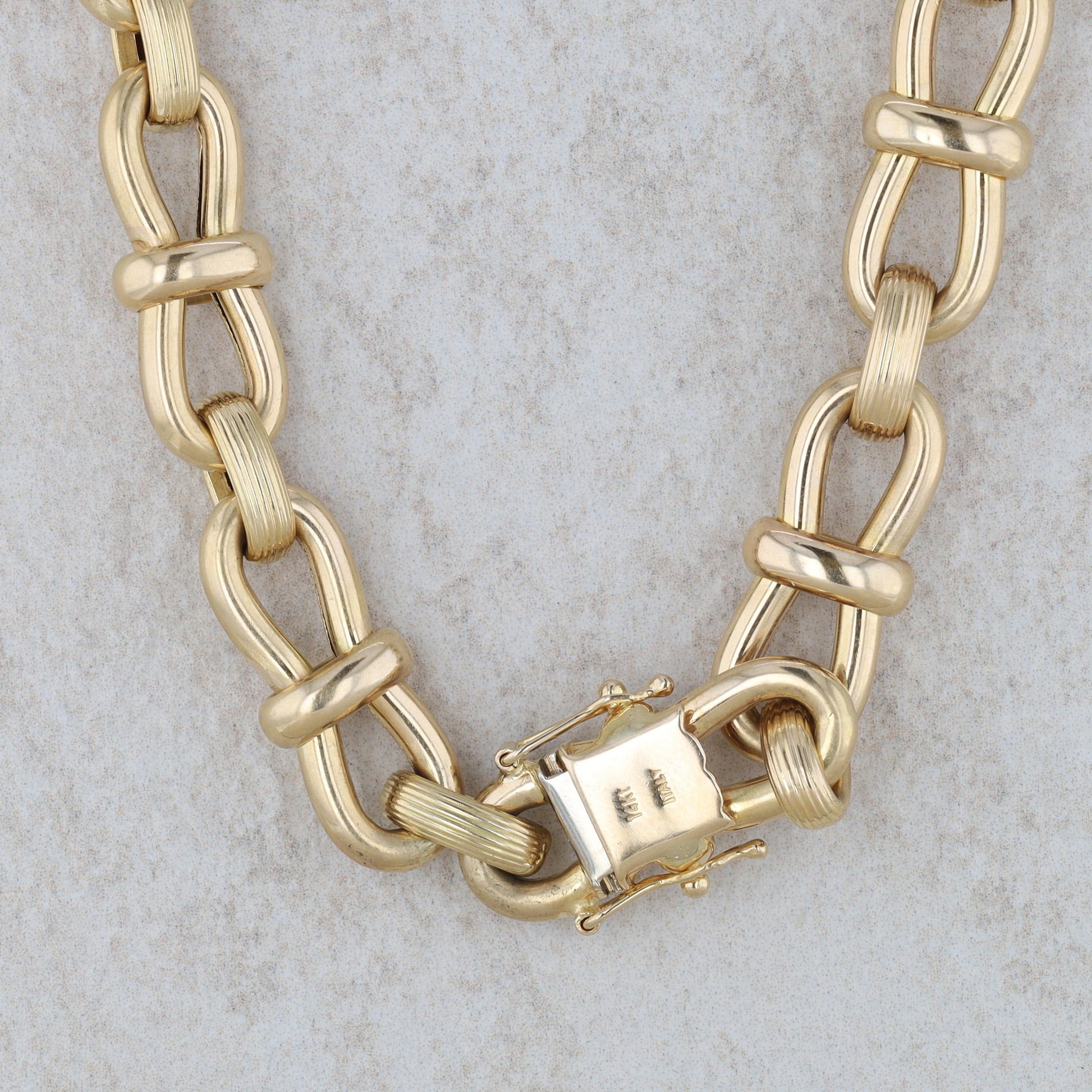 14k Interlocking Link Style Chain 32" 69.70g