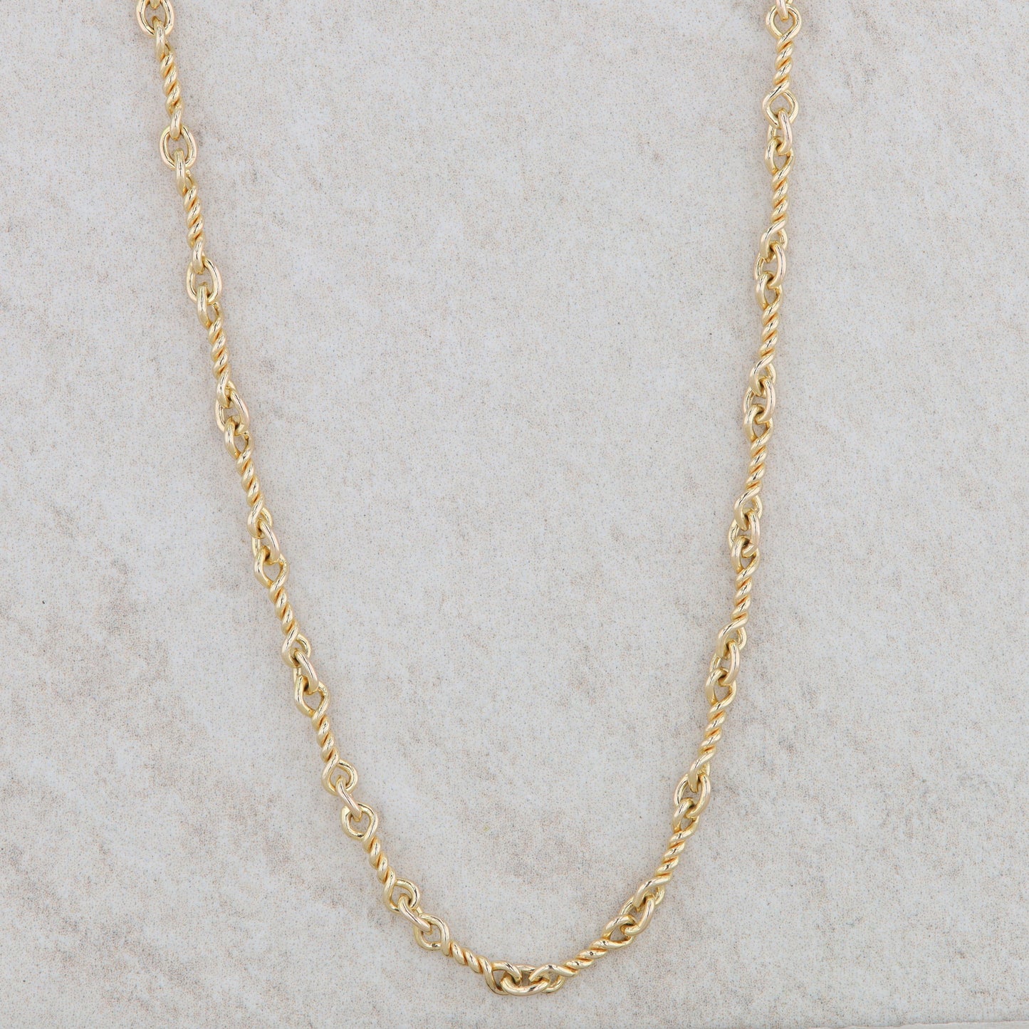 14k Yellow Gold Twisted Link Chain 18"