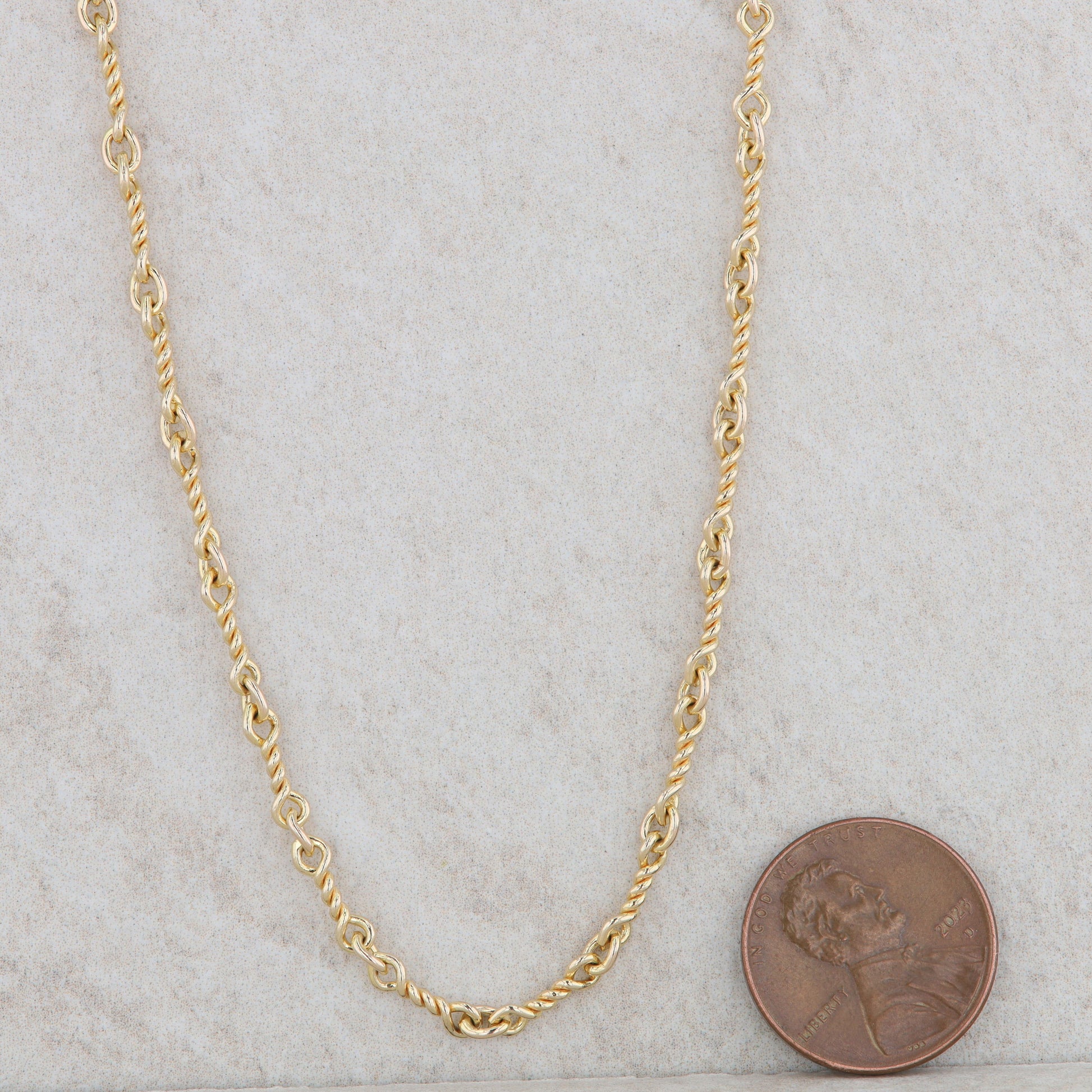 14k Yellow Gold Twisted Link Chain 18"