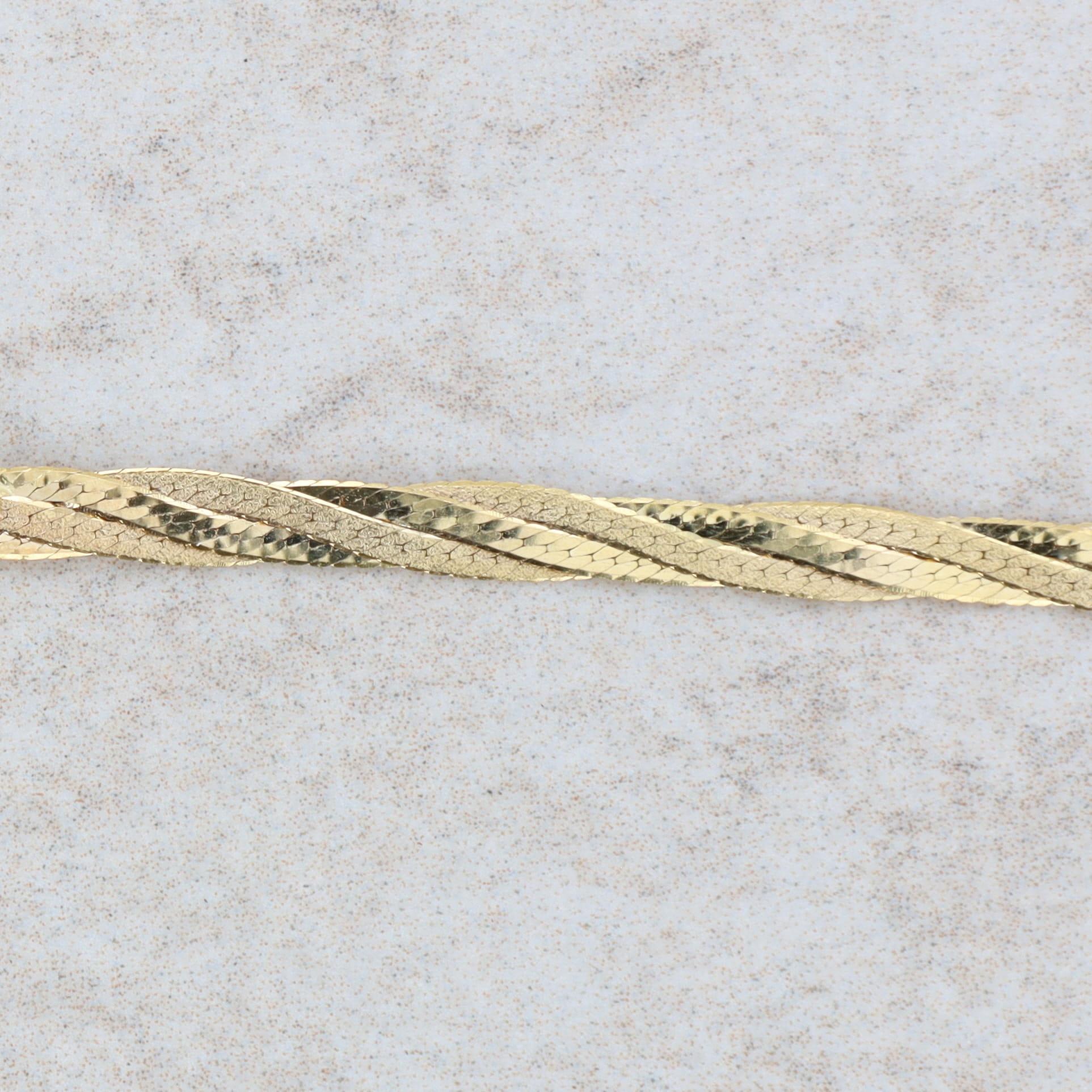 14k Yellow Gold Twisted Herringbone Style Chain 4.80g