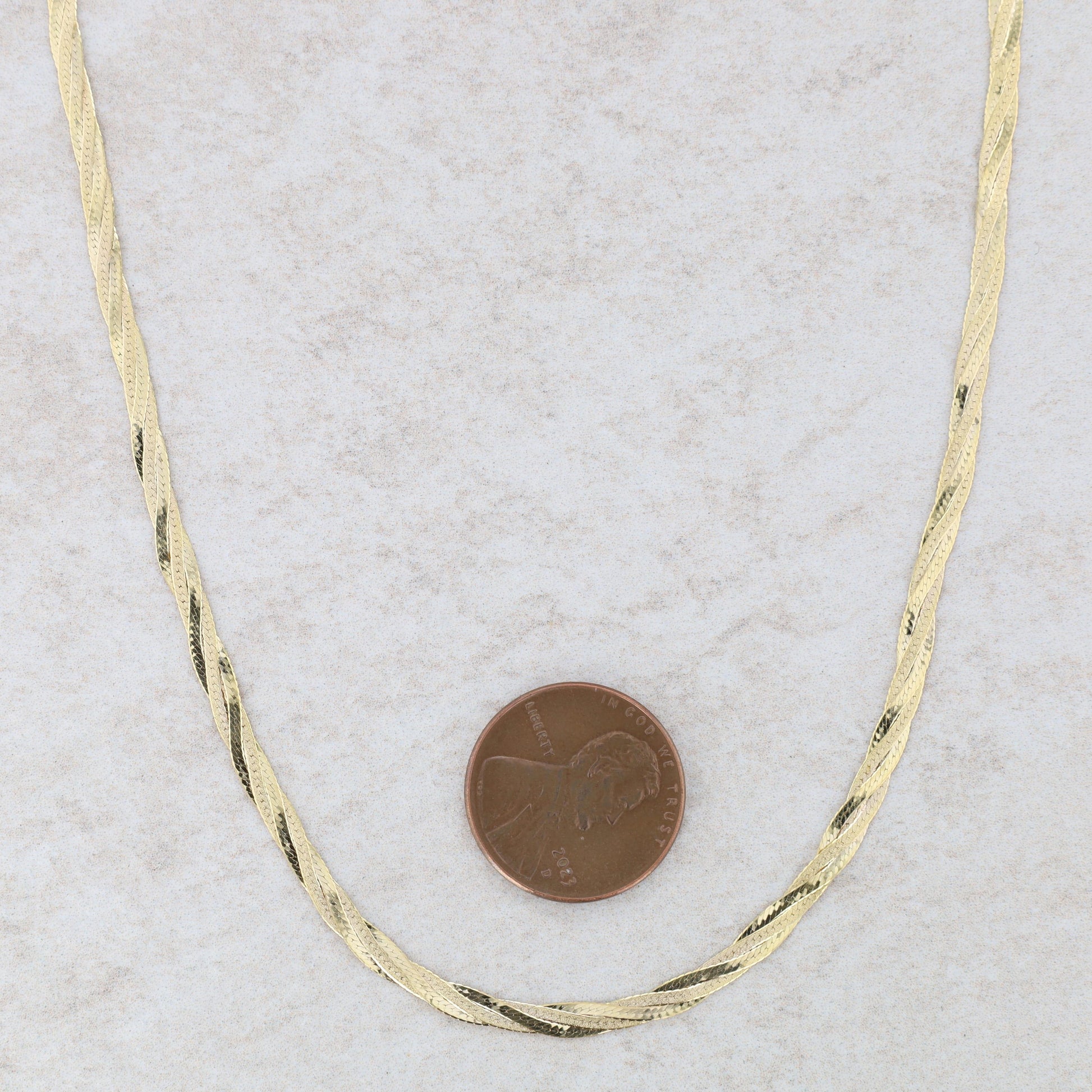 14k Yellow Gold Twisted Herringbone Style Chain 4.80g