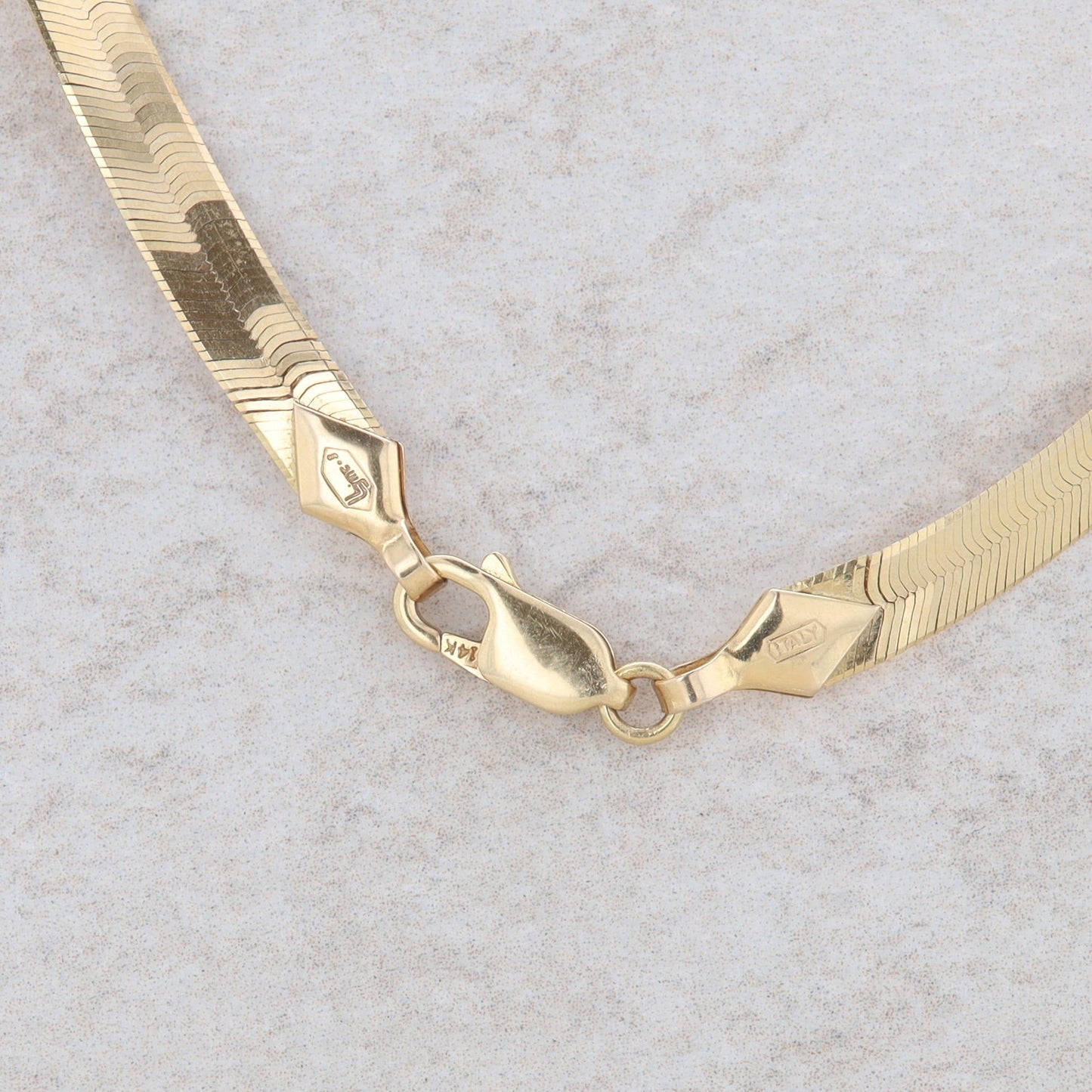 14k Yellow Gold Herringbone Chain 13.40g