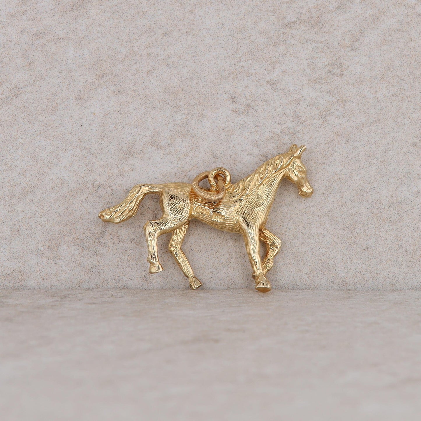 14k Yellow Gold Rembrandt Horse Charm 4.84g