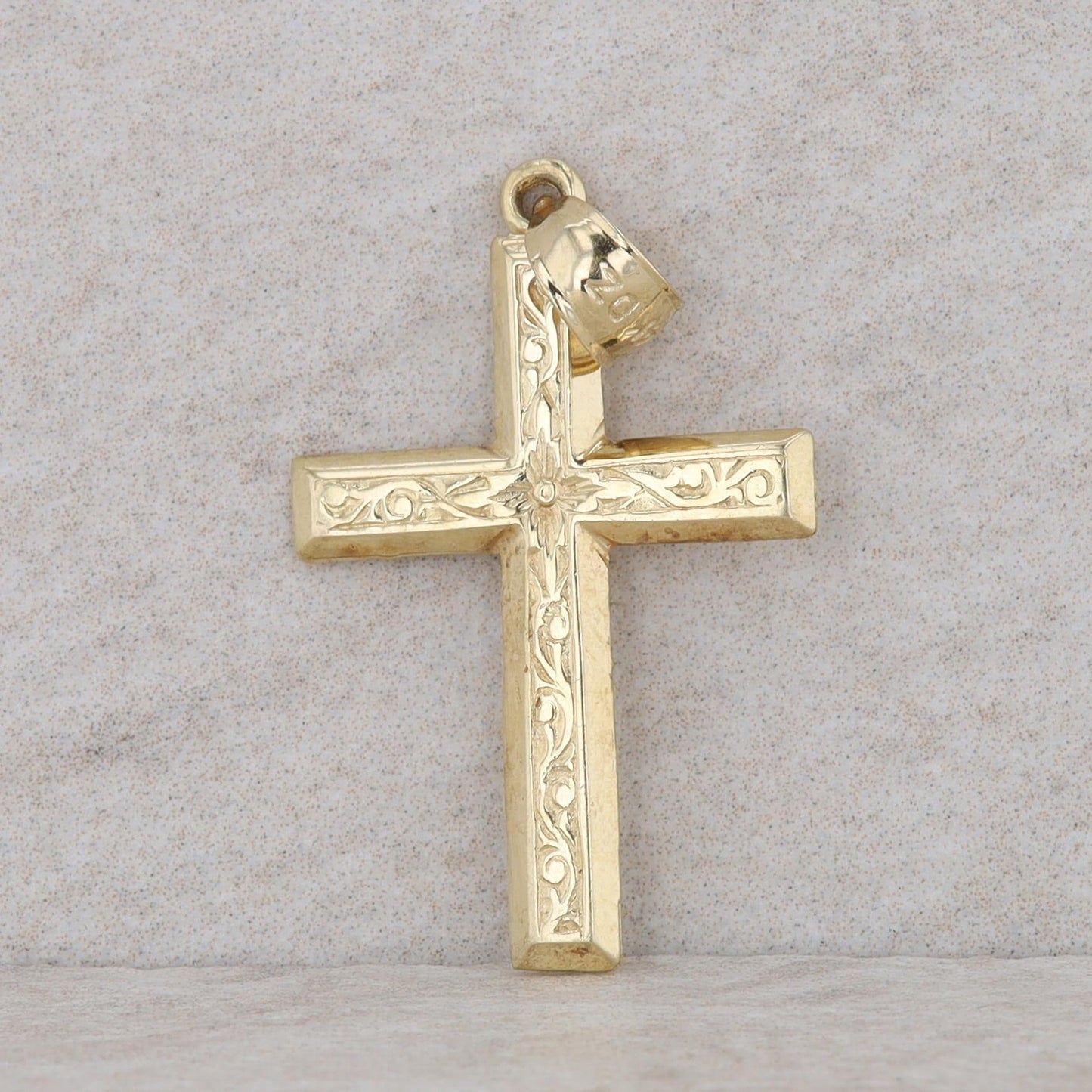 14k Yellow Gold Filigree Design Cross Pendant 1.90g