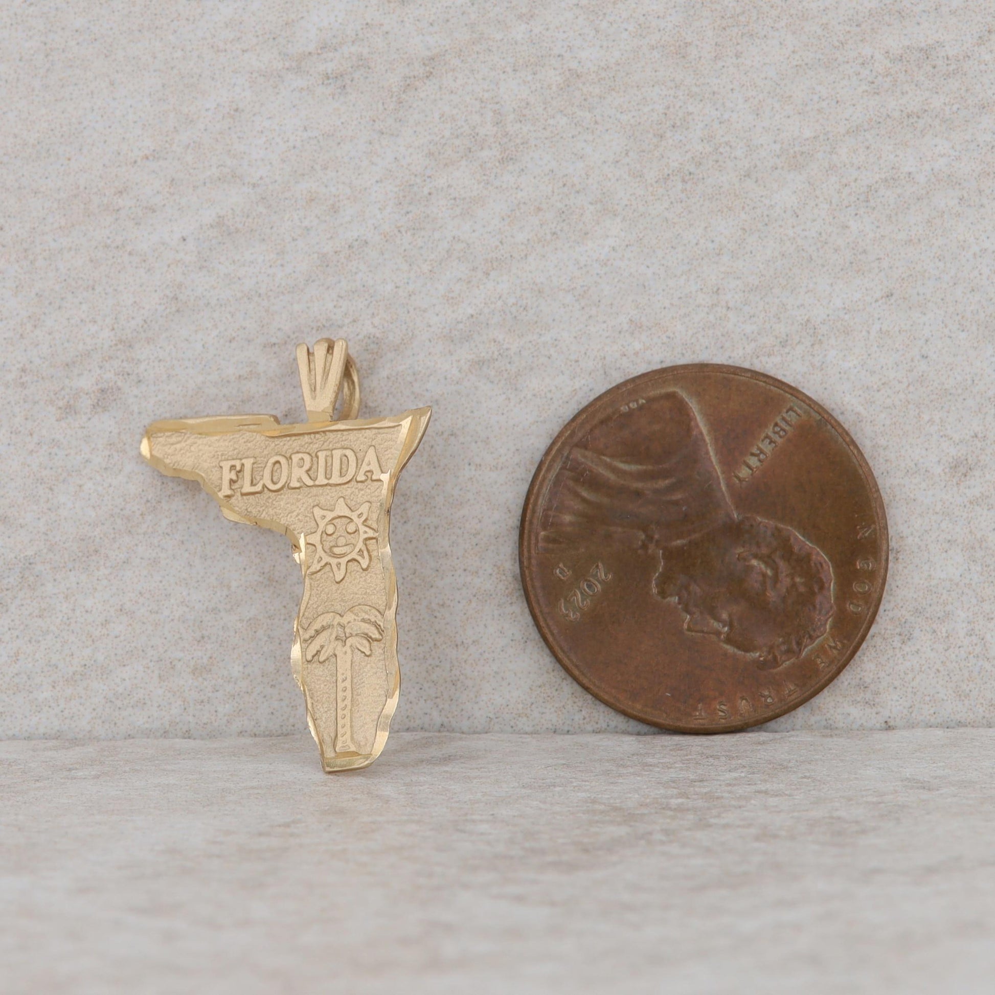 14k Yellow Gold Florida State Charm Pendant 1.15g