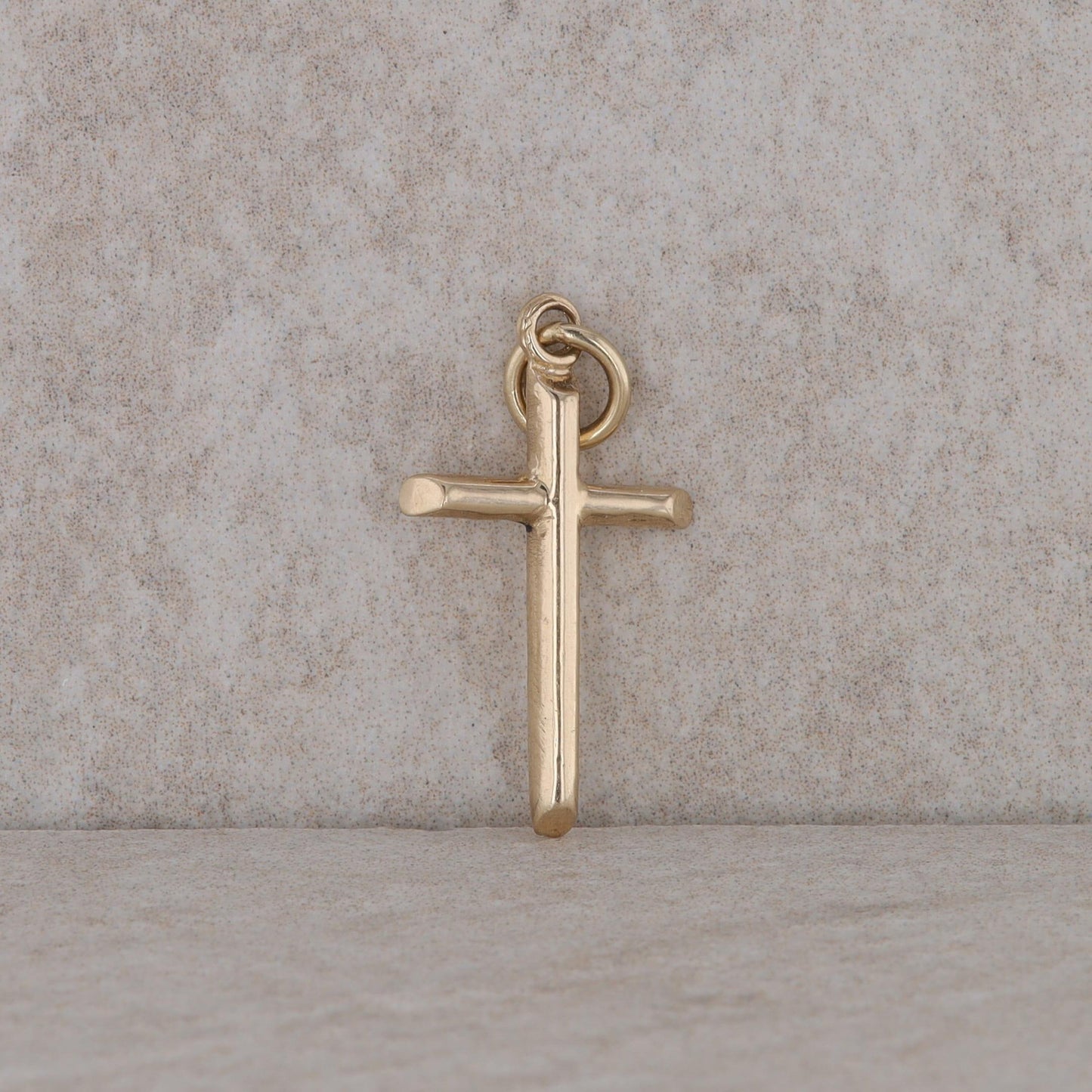 14k Yellow Gold Cross Pendant 1.21g