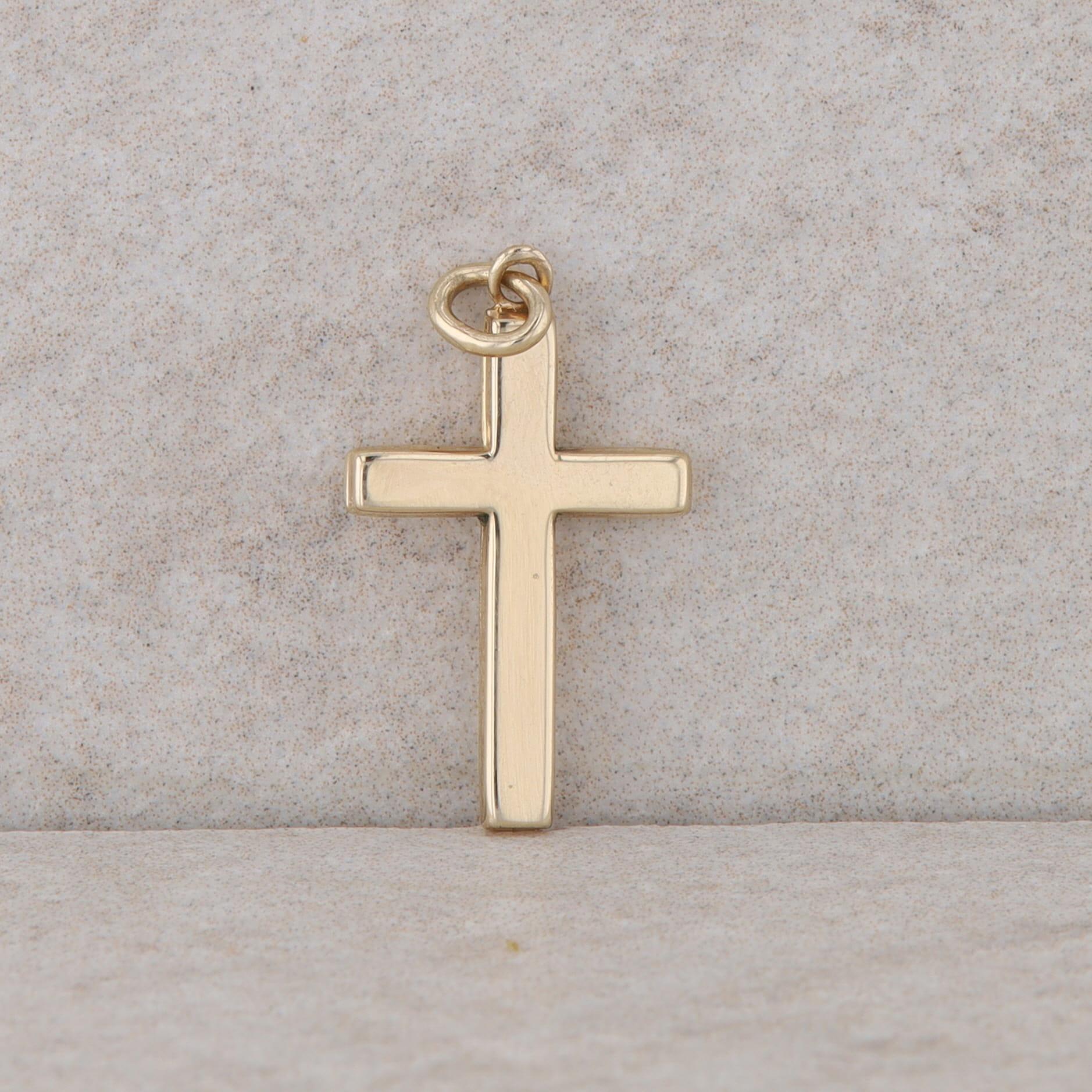 14k Yellow Gold Cross Pendant 0.40g