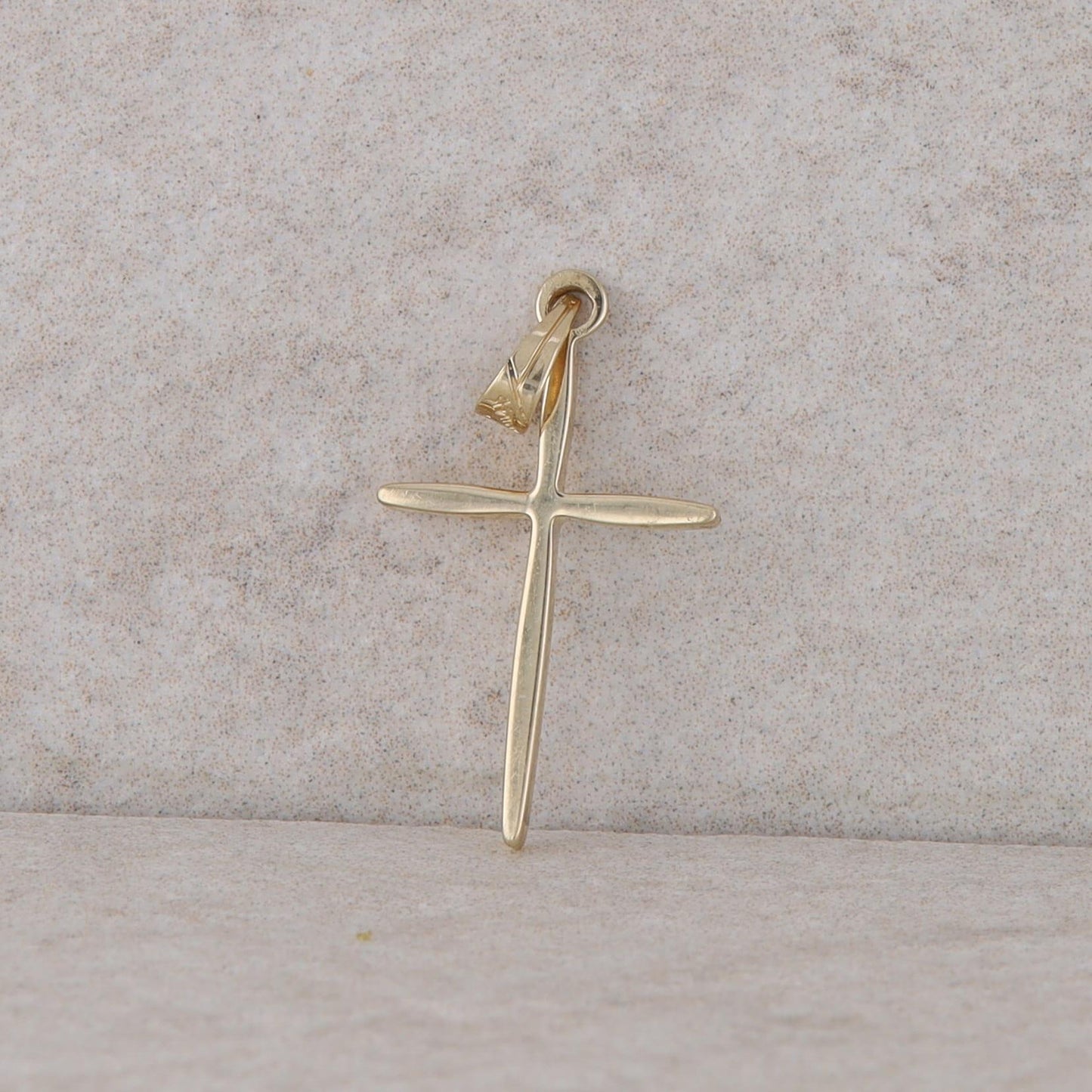 14k Yellow Gold Simple Cross Pendant 0.56g