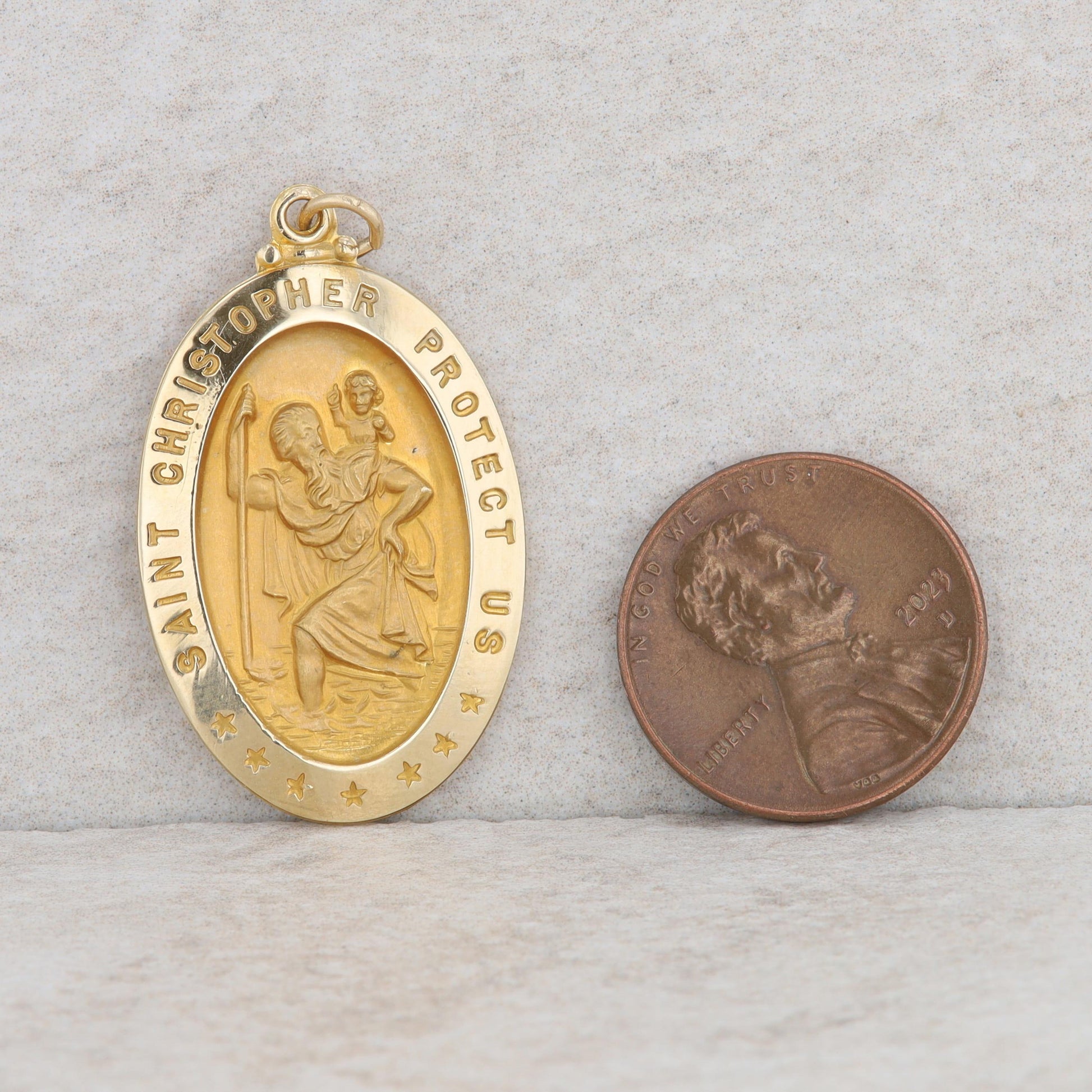 14k Yellow Gold Saint Christopher Pendant 4.8g