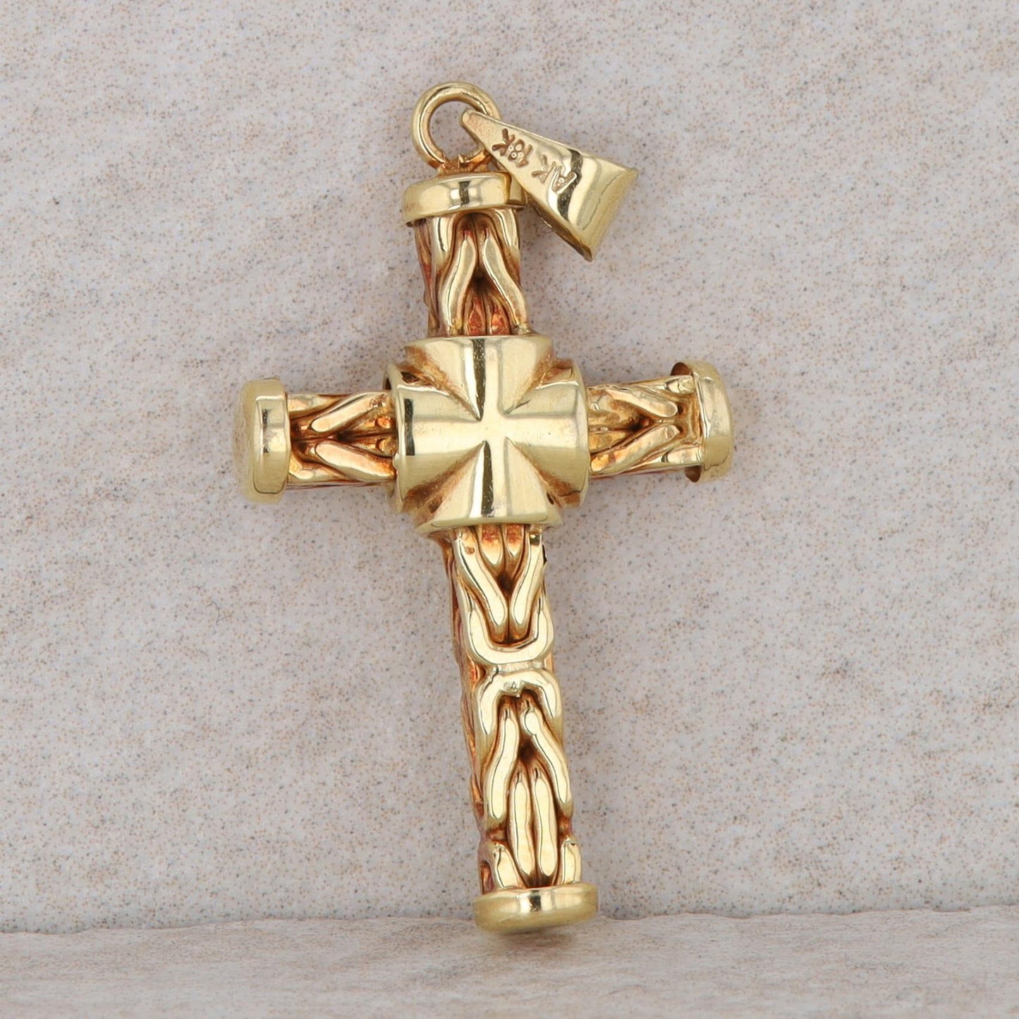 18k Yellow Gold Textured Cross Pendant 2.40g