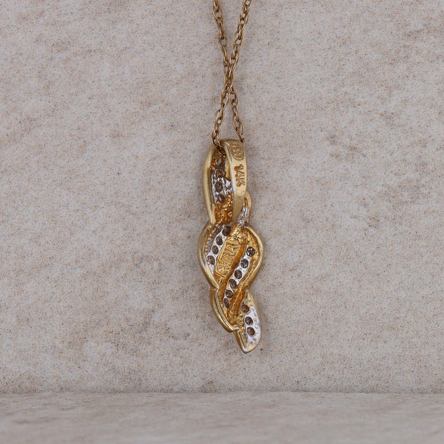 14k Yellow Gold Diamond Twist Style Necklace