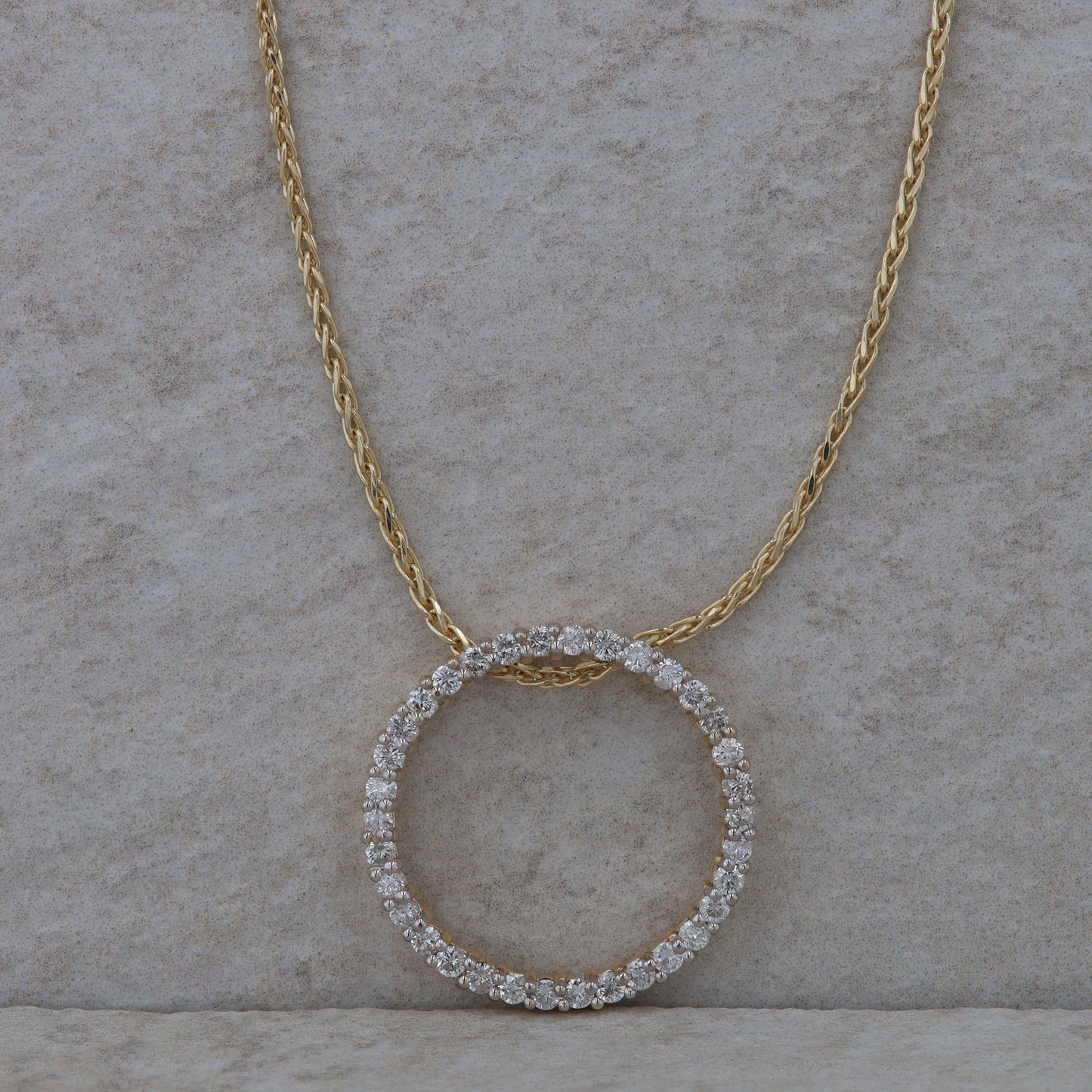 14k Yellow Gold 1.00 Carat Diamond Circle Pendant and Wheat Chain Necklace