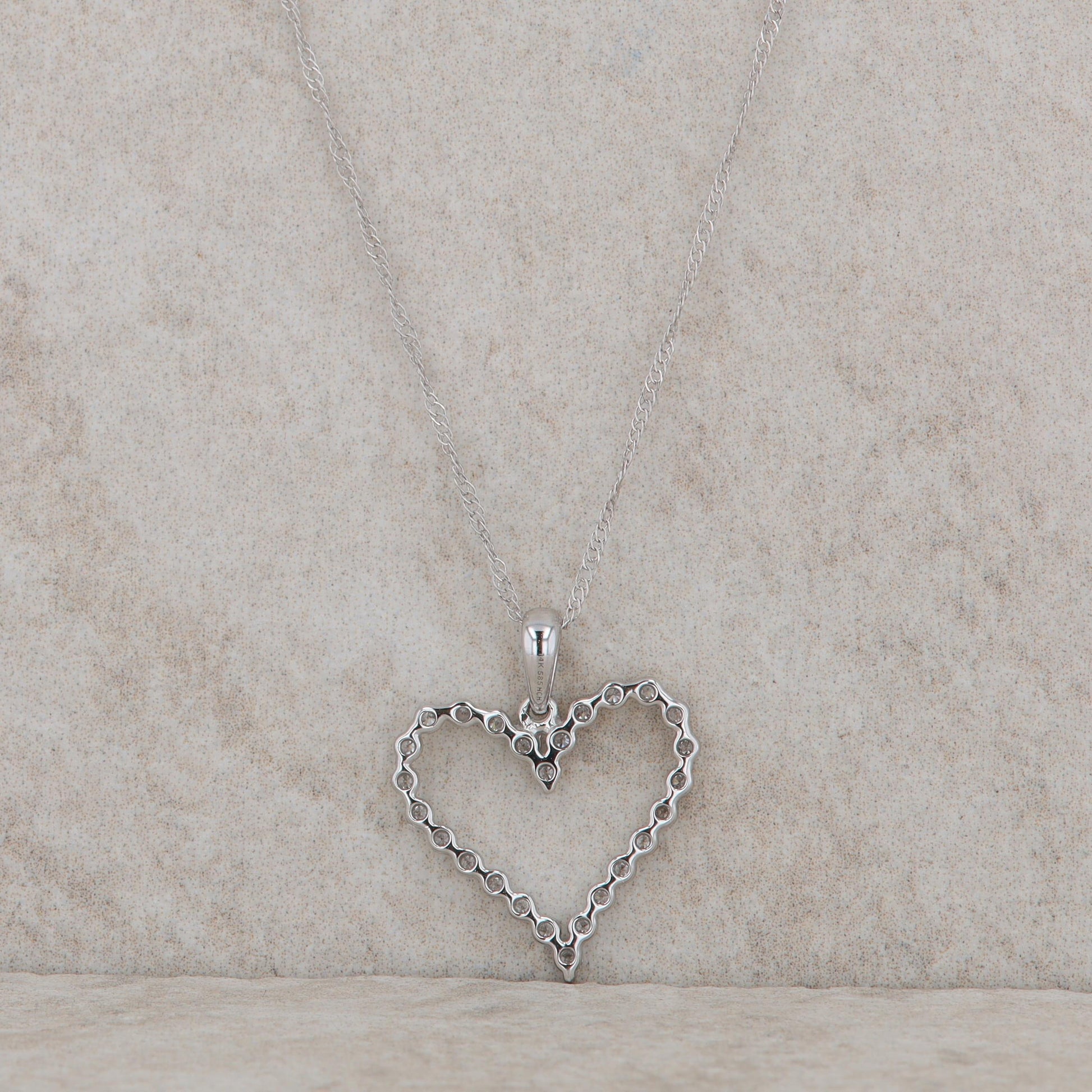 14k White Gold Single Prong Heart Diamond Necklace