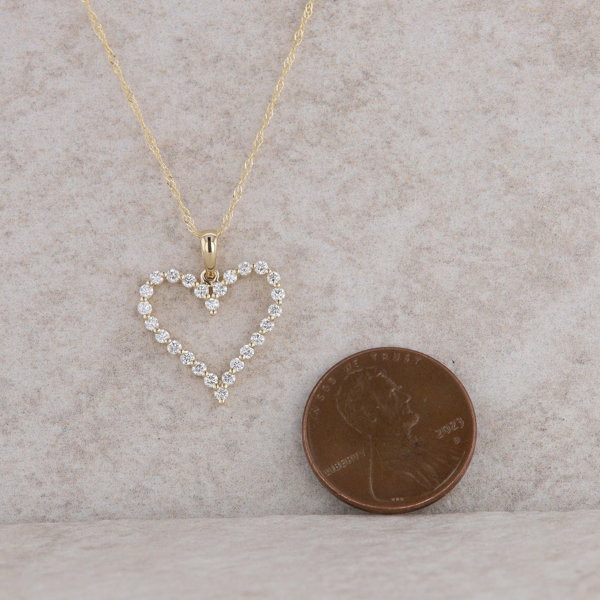 14k Yellow Gold Single Prong Diamond Heart Pendant Necklace