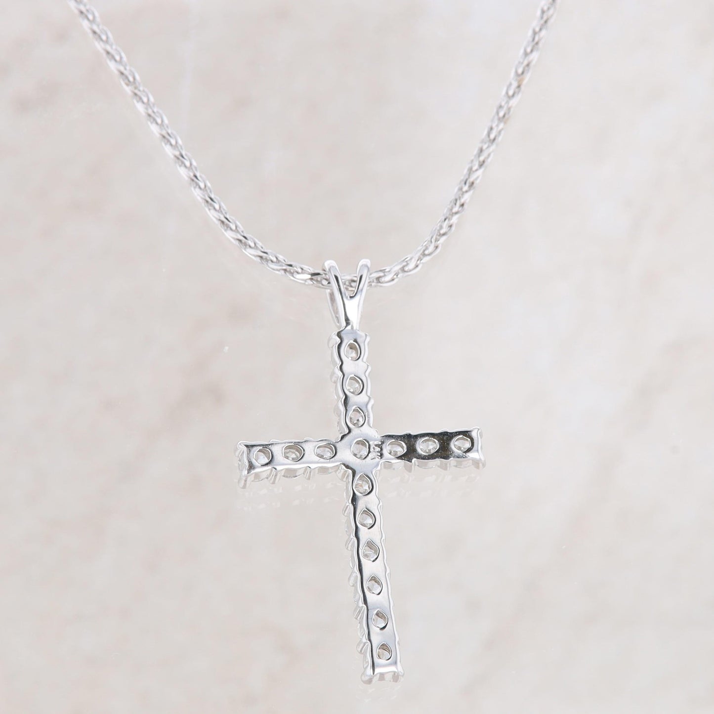 14k White Gold Diamond Cross Pendant Necklace