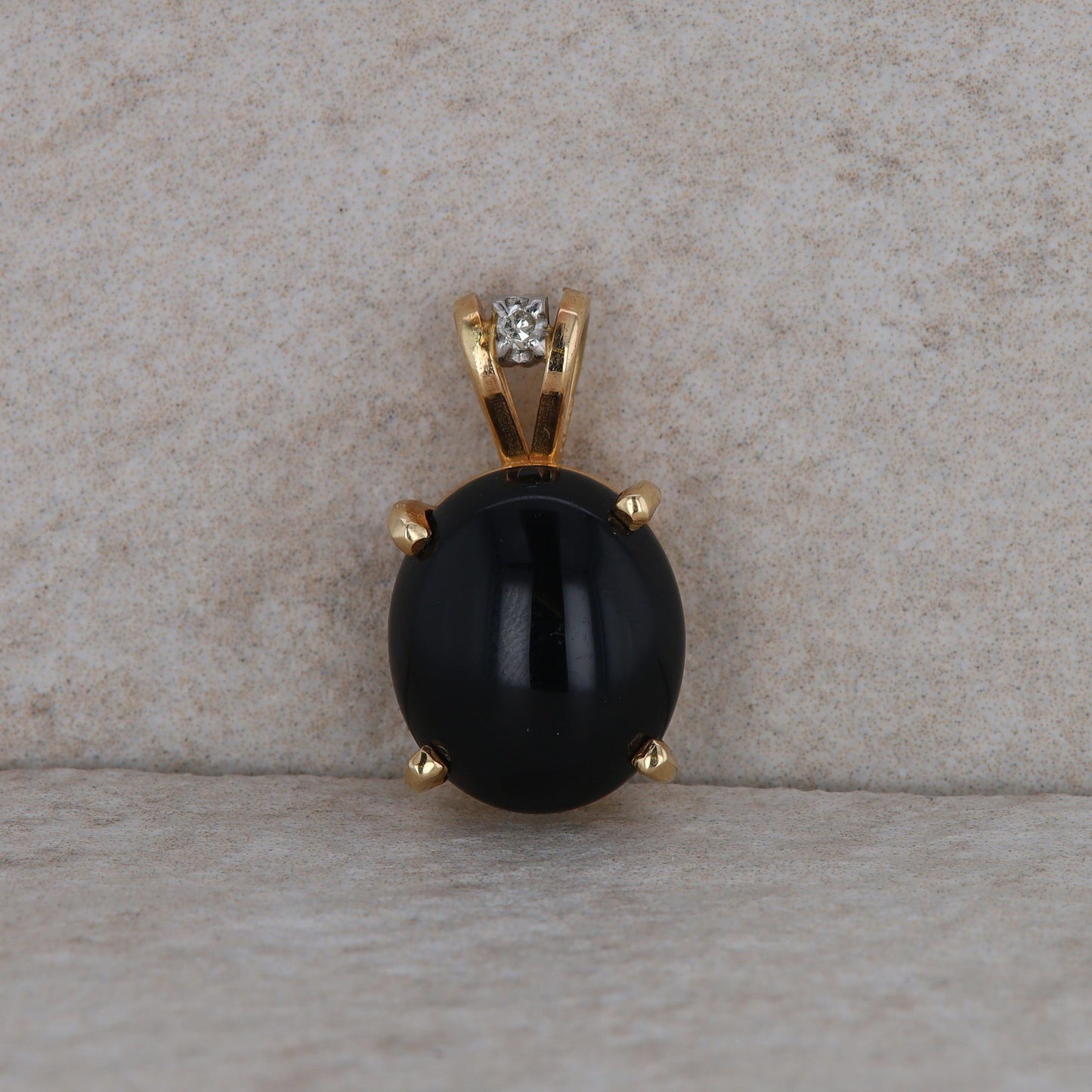 14k Yellow Gold Cabochon Onyx and Diamond Pendant