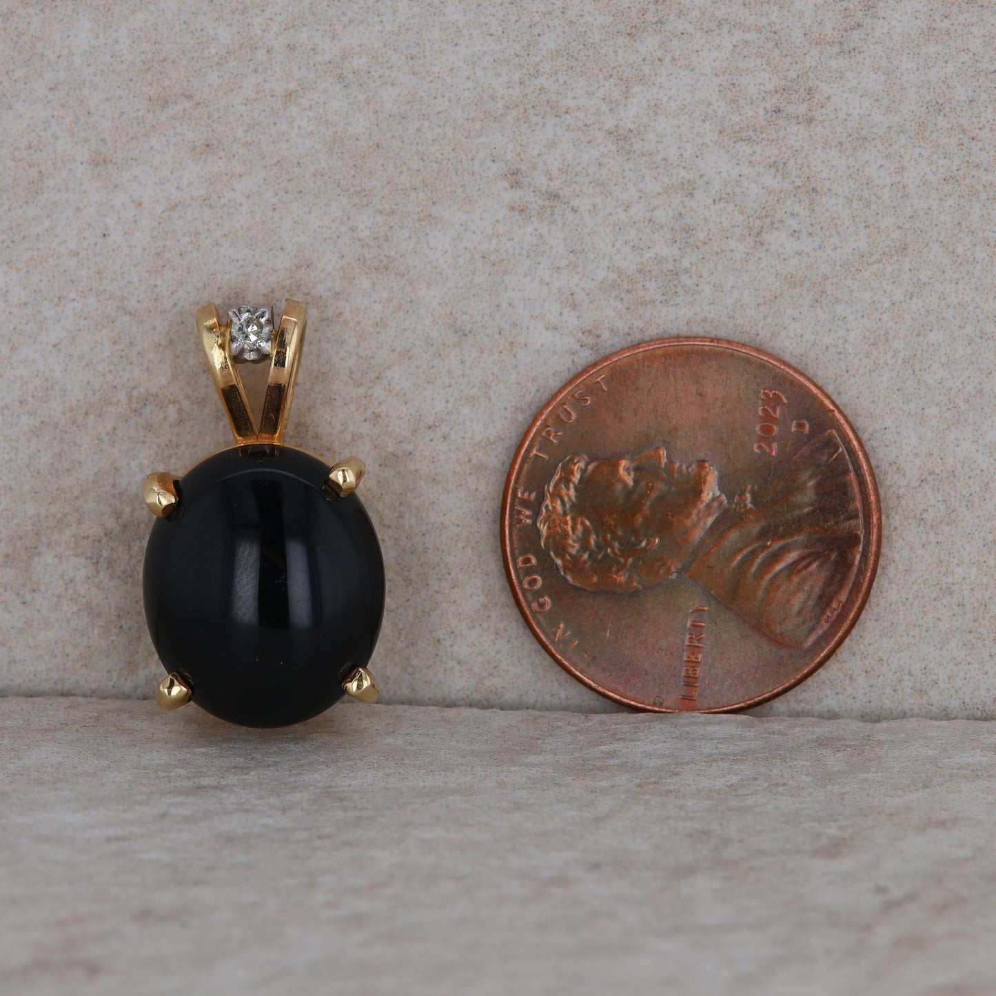 14k Yellow Gold Cabochon Onyx and Diamond Pendant