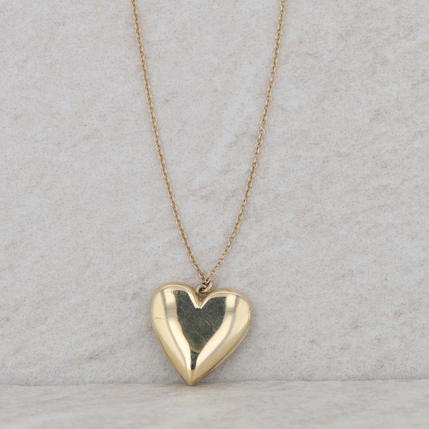 14k Yellow Gold Pink Mother of Pearl Heart Locket Necklace