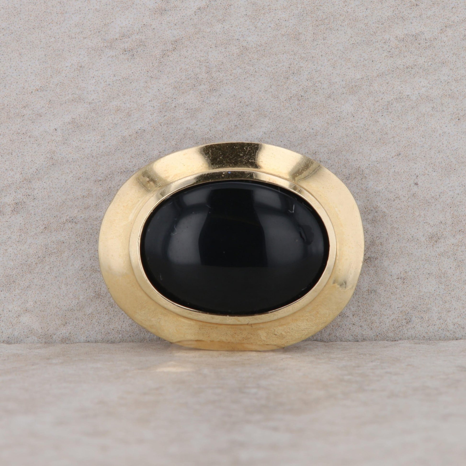 14k Yellow Gold Oval Textured Cabochon Onyx Slide Pendant