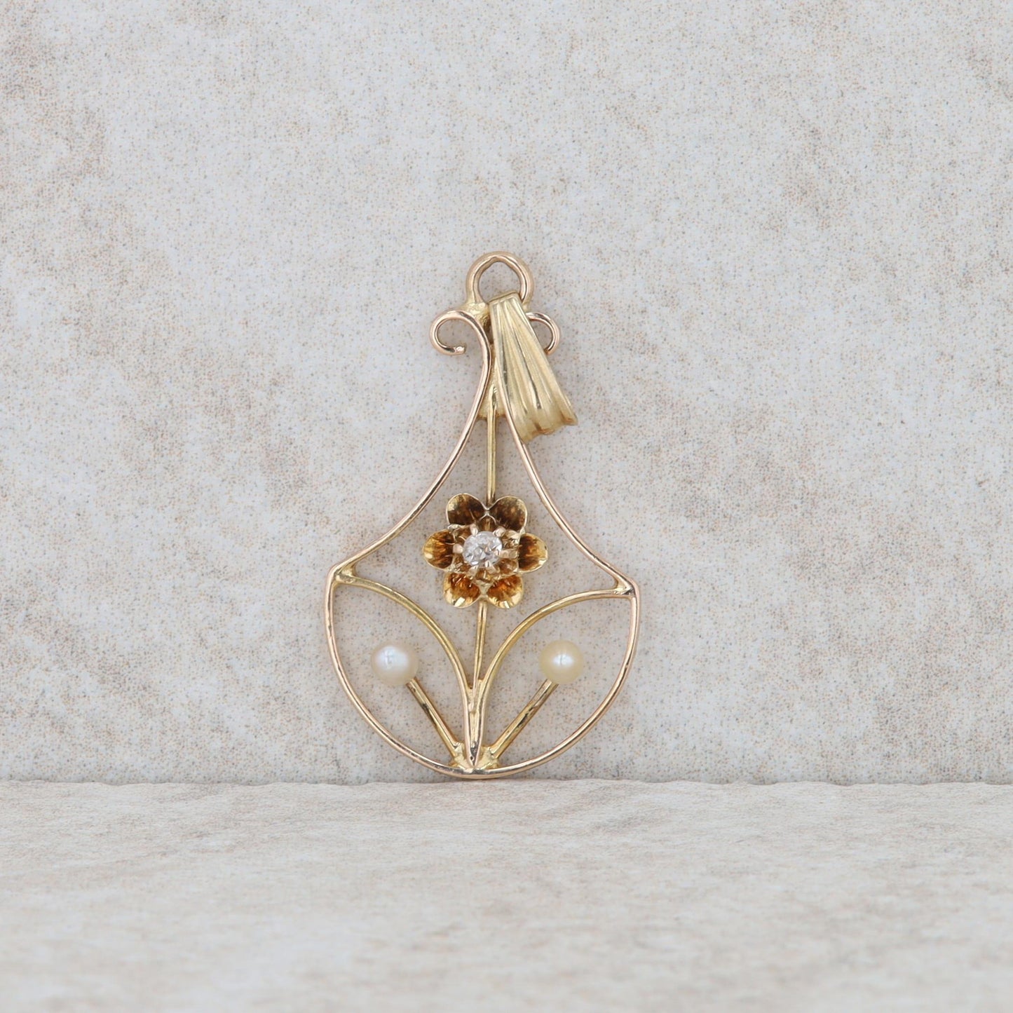 14k Yellow Gold Diamond and Freshwater Cultured Pearl Flower Pendant