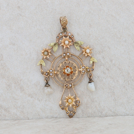 10k Yellow Gold Fashion Flower and Diamond Pendant