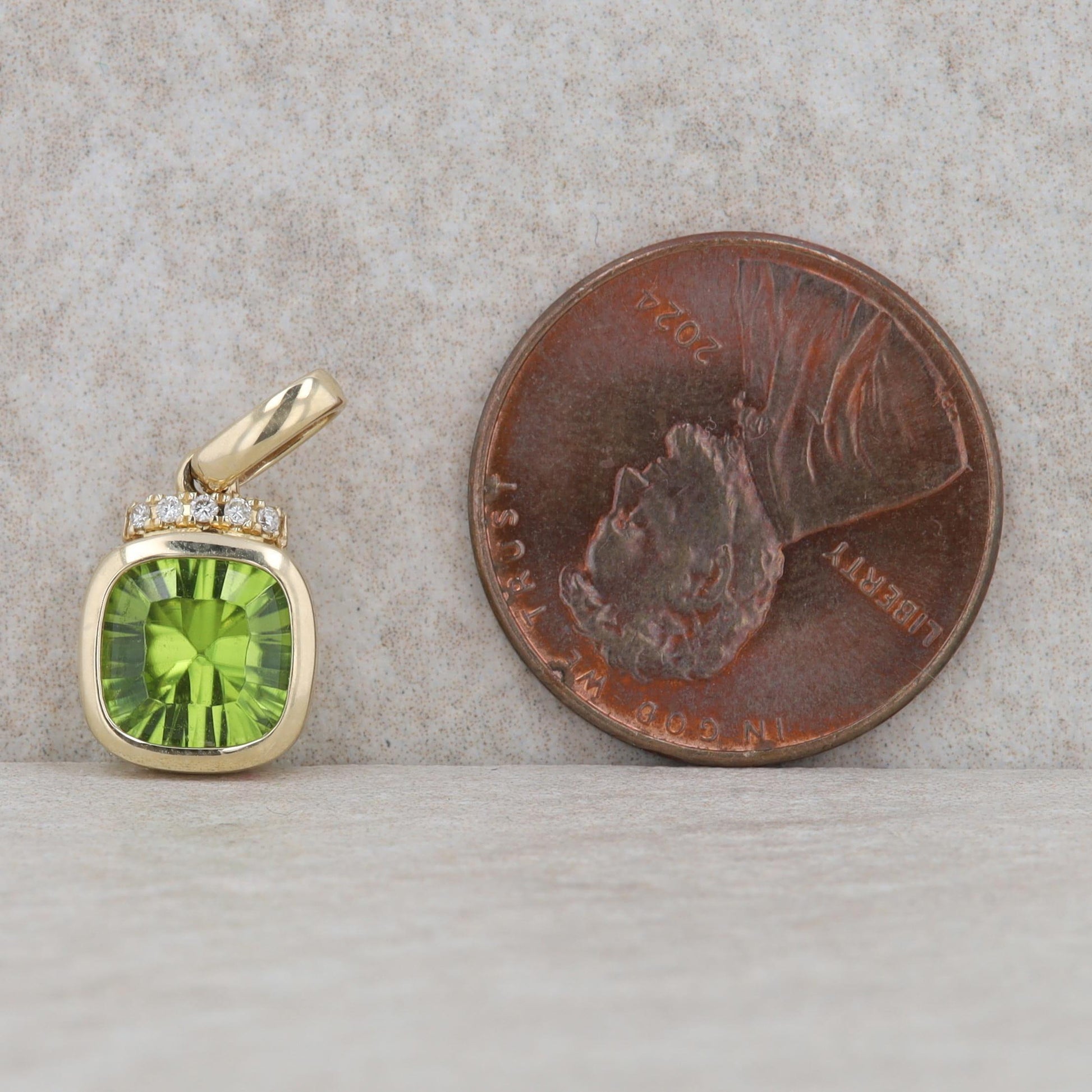 14k Yellow Gold Diamond and Cushion Peridot Pendant