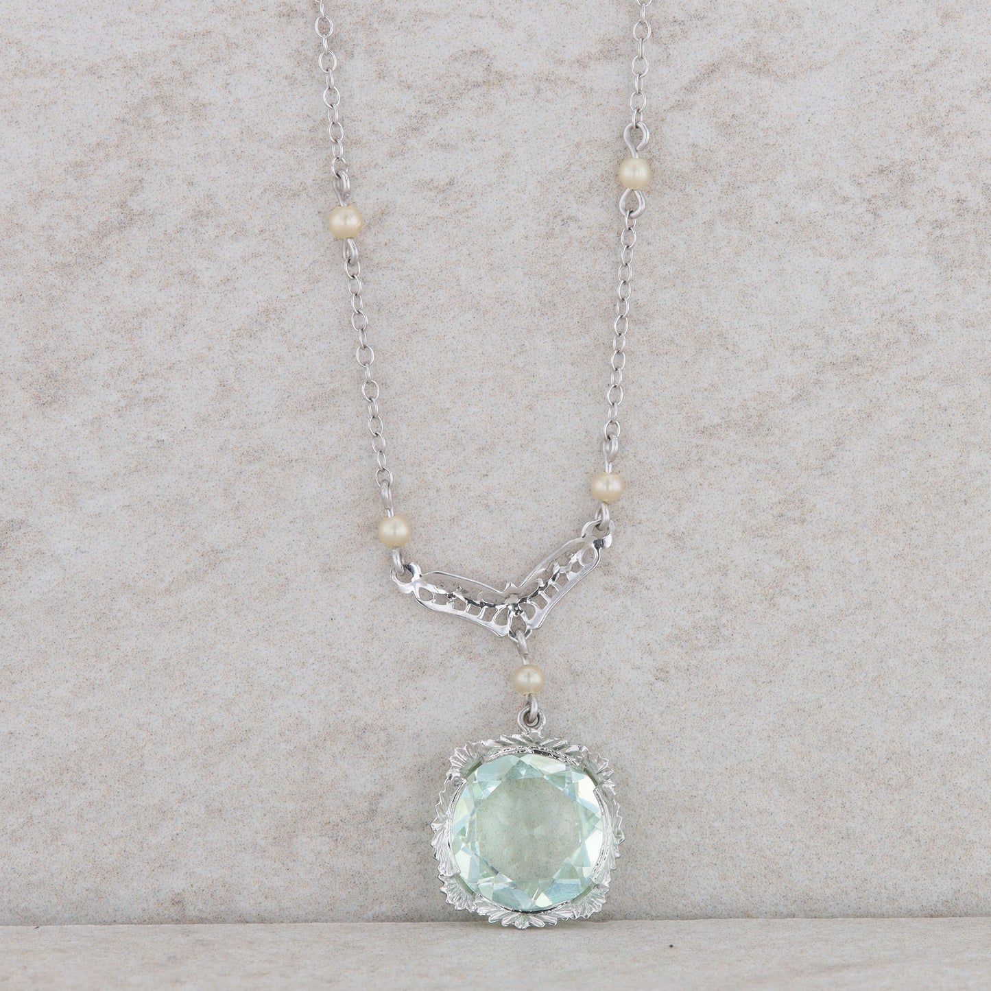 10k White Gold Green Quartz and Pearl Station Chain Necklace