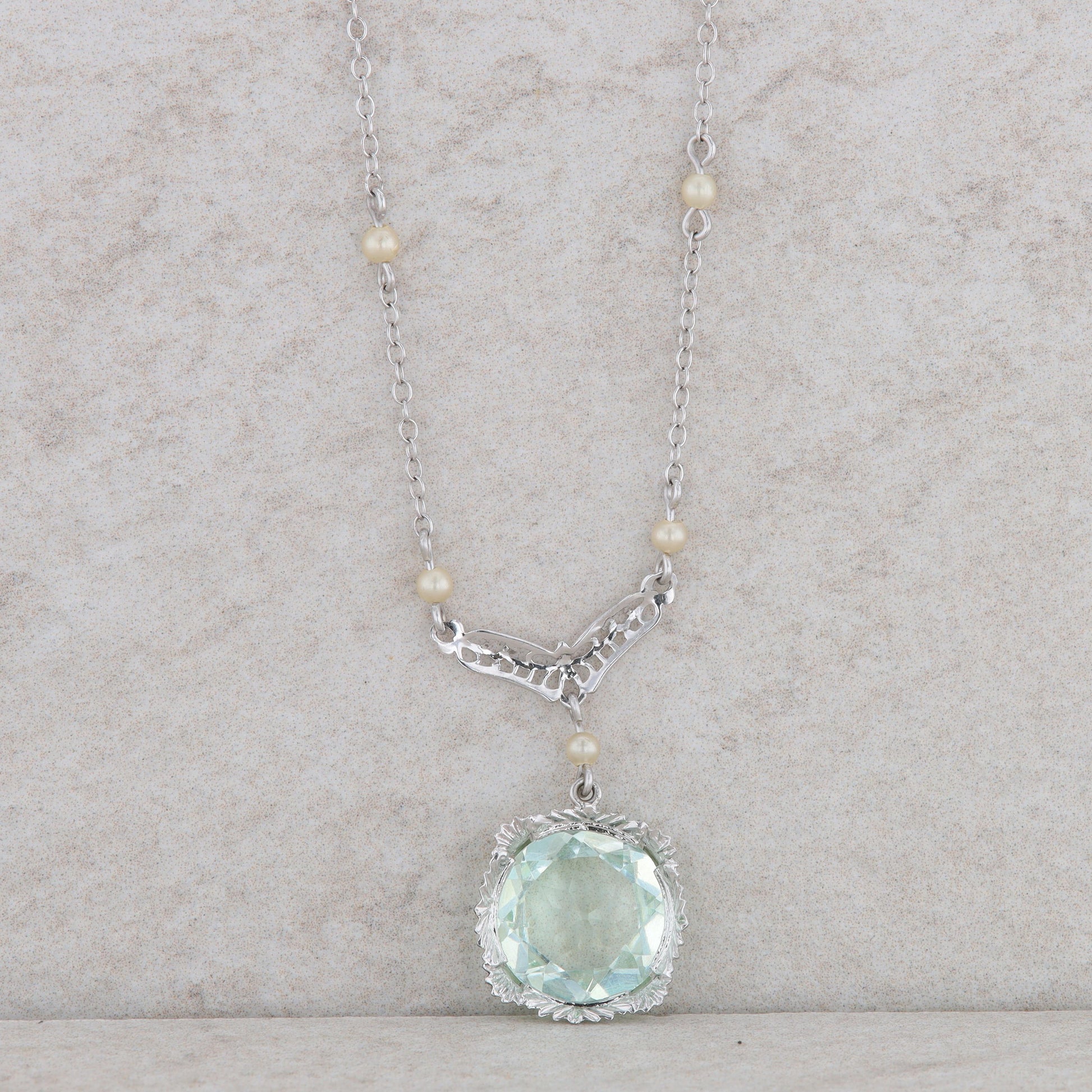 10k White Gold Green Quartz and Pearl Station Chain Necklace