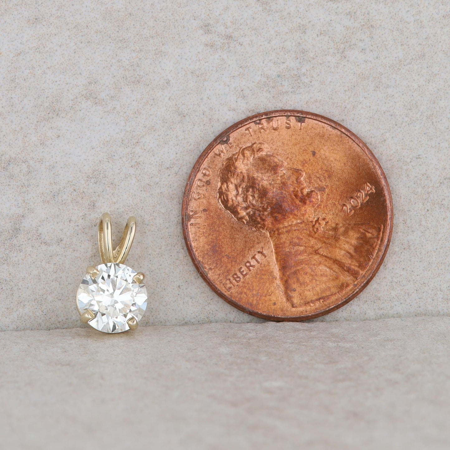 14k Yellow Gold 1.00ct Round Solitaire Pendant