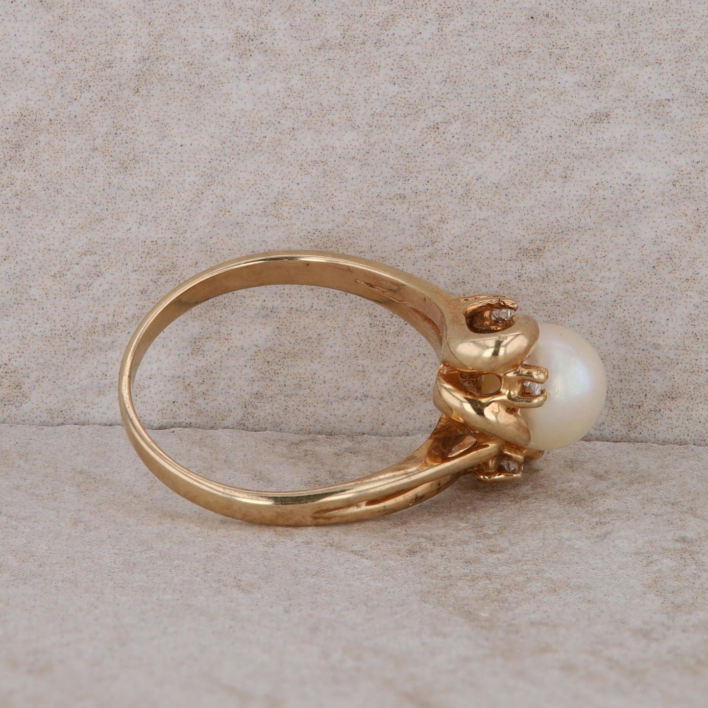 14k Yellow Gold Pearl and Diamond Ring