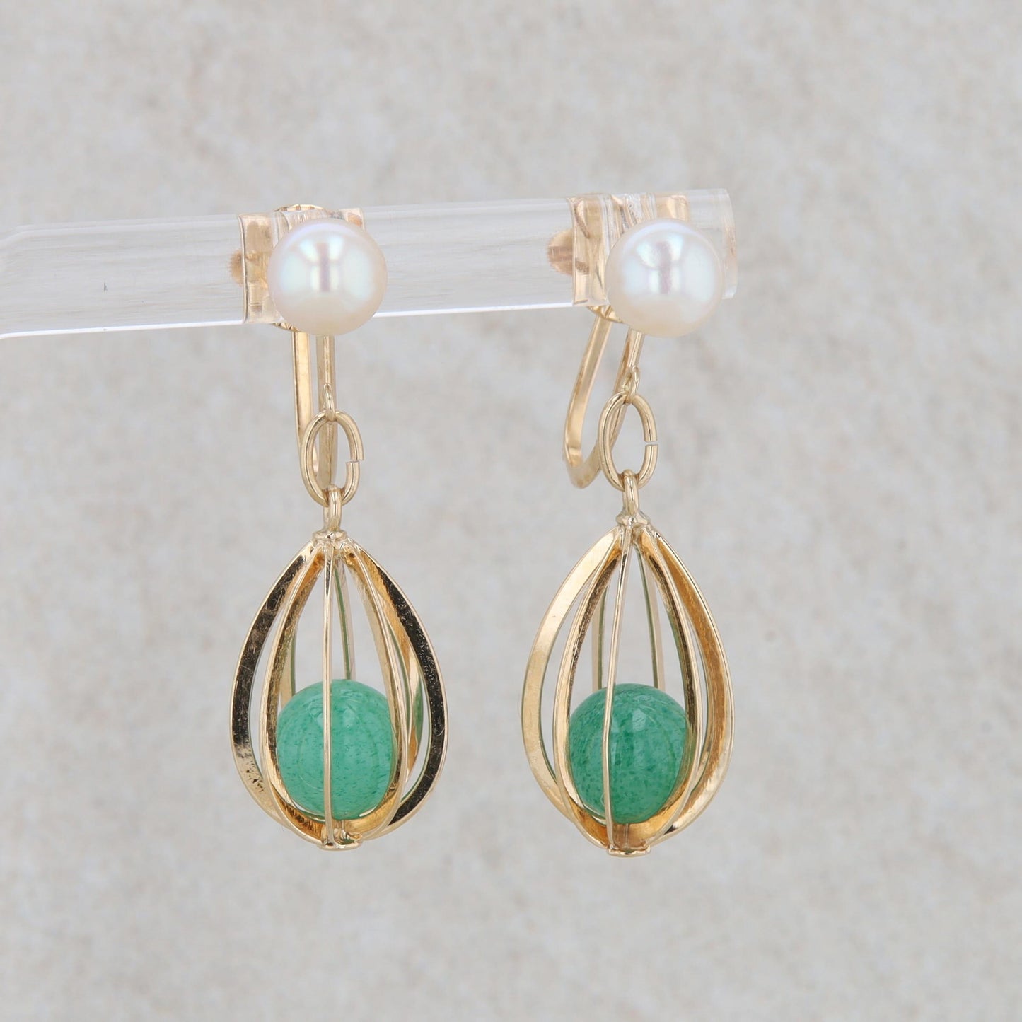 14k Yellow Gold Pearl and Aventurine Basket Dangle Earrings