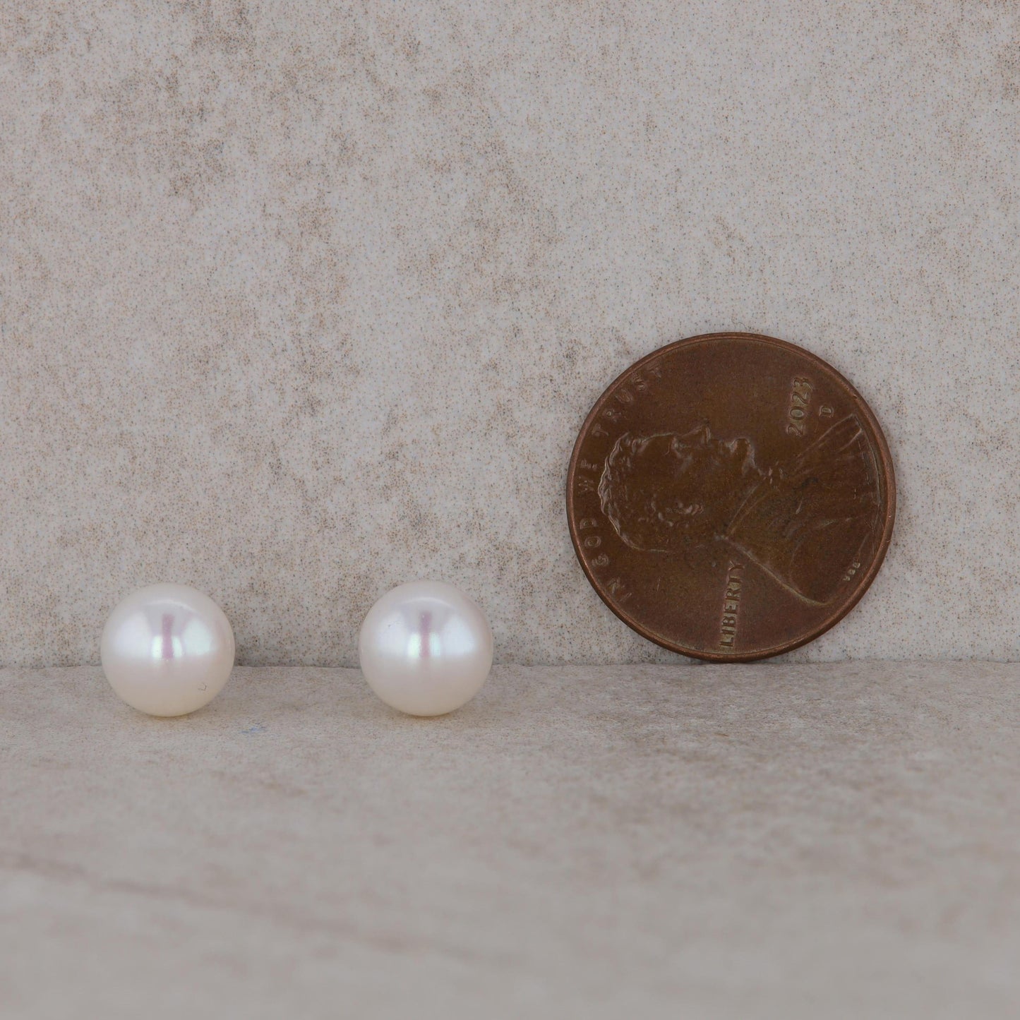 14k White Gold Freshwater Cultured Pearl Stud Earring