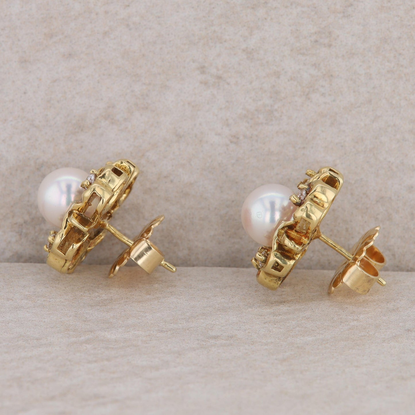 18k Yellow Gold Cultured Pearl and Diamond Clover Stud Earrings