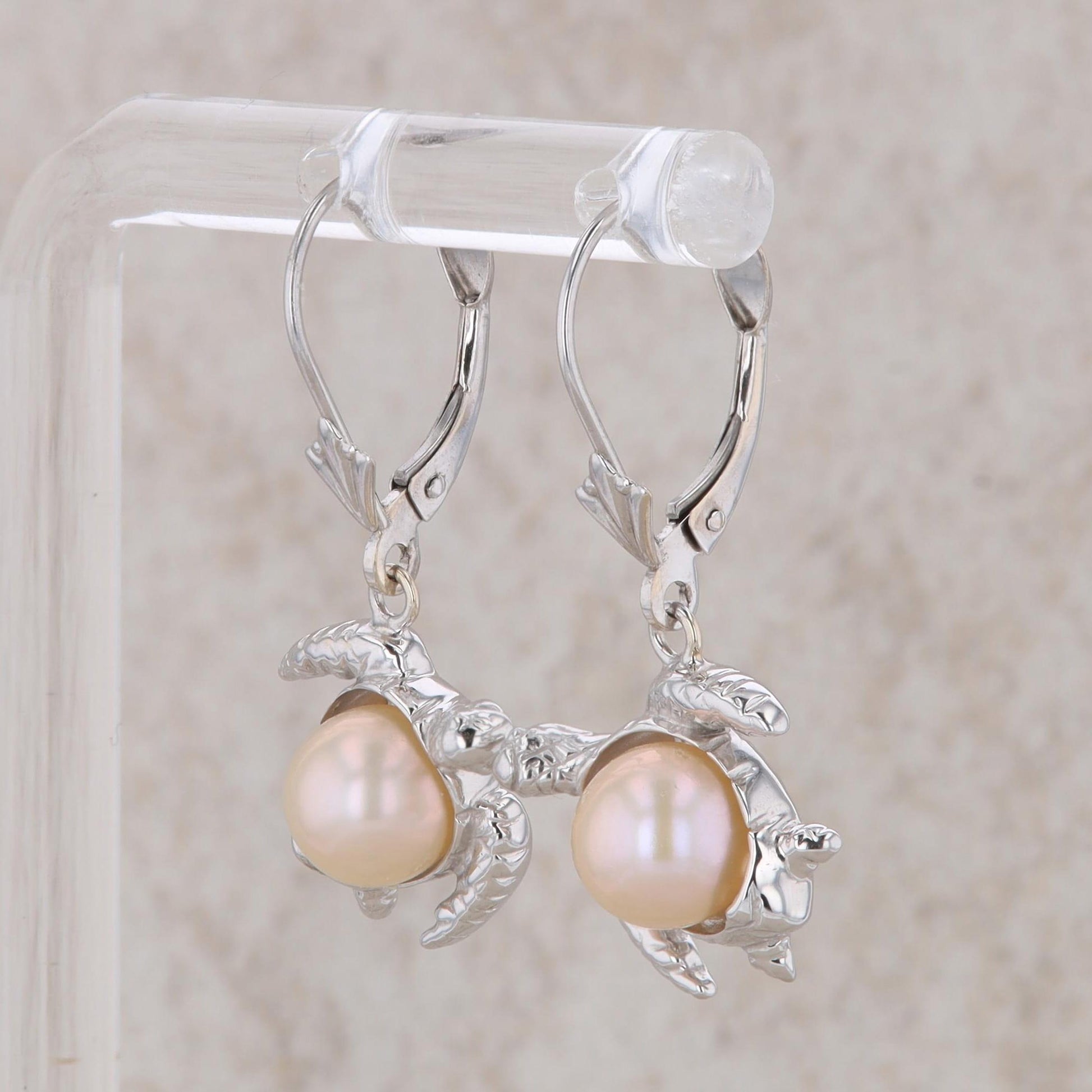 14k White Gold Freshwater Cultured Pearl Turtle Earrings