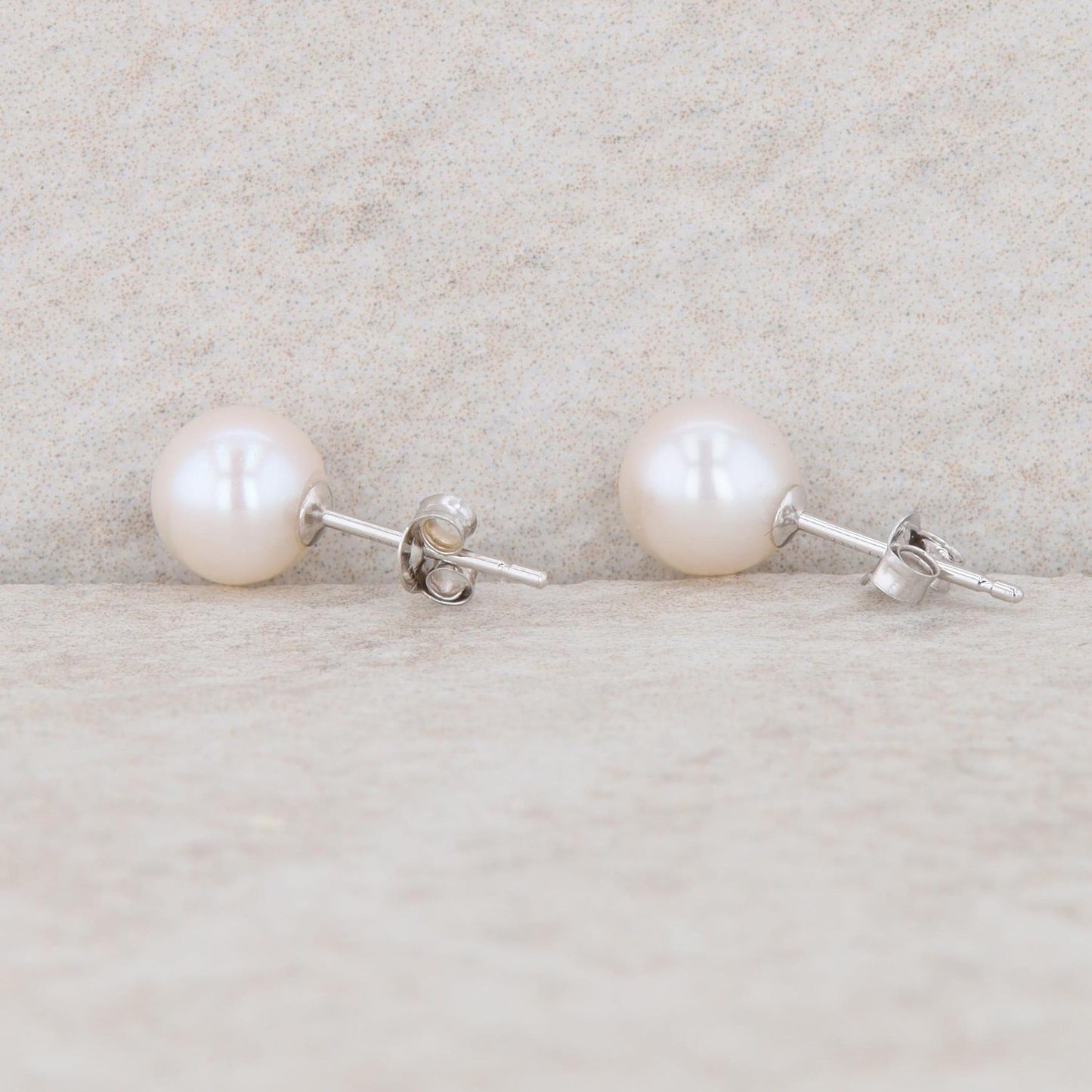 14k White Gold 6-6.5mm Freshwater Cultured Pearl Stud Earrings