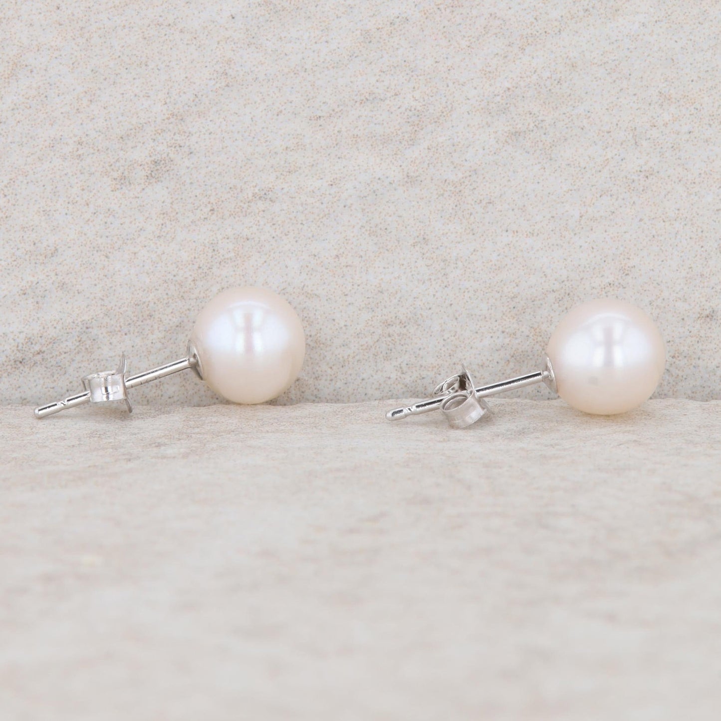 14k White Gold 6-6.5mm Freshwater Cultured Pearl Stud Earrings