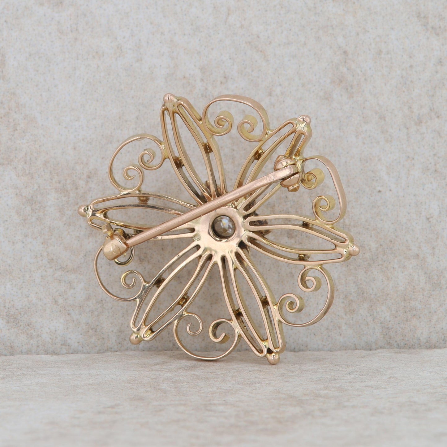 14k Yellow Gold Wire Filigree Style Diamond Brooch