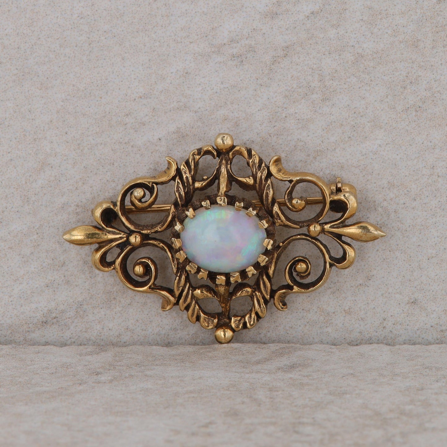 14k Yellow Gold Opal Filigree Vintage Style Brooch