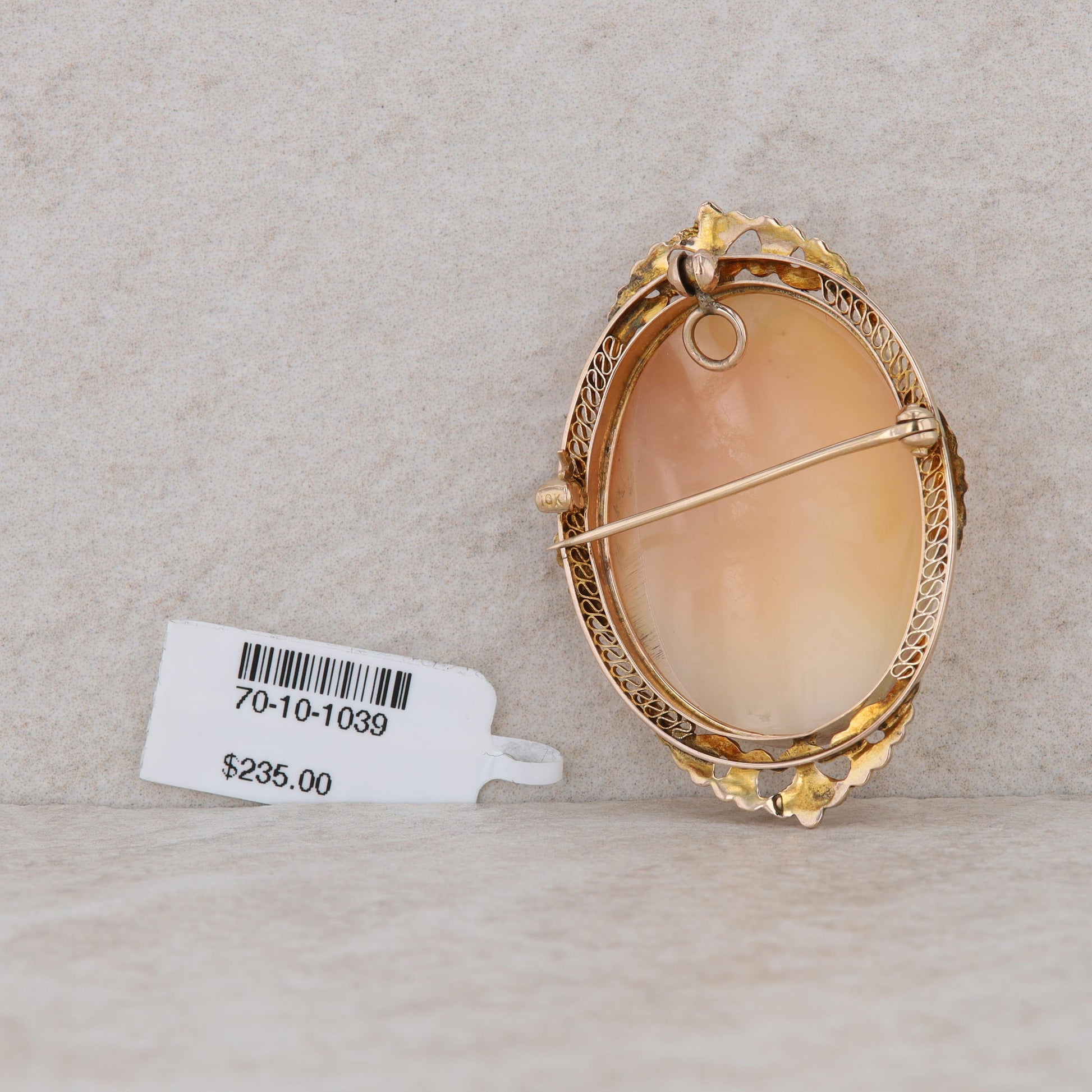 14k Yellow Gold Left Facing Cameo Pin Brooch