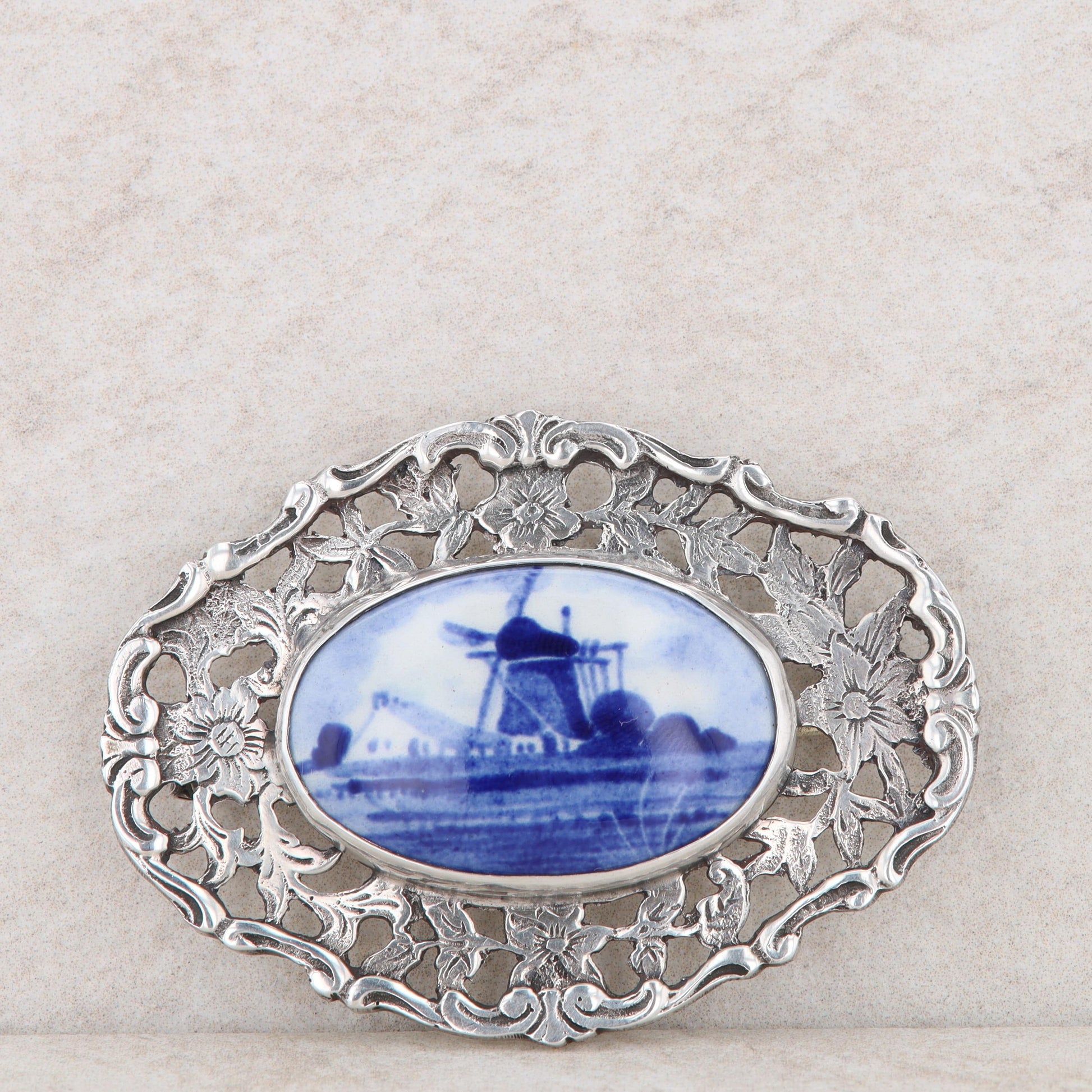 European Silver 830 Delfts Holland Floral Frame Brooch