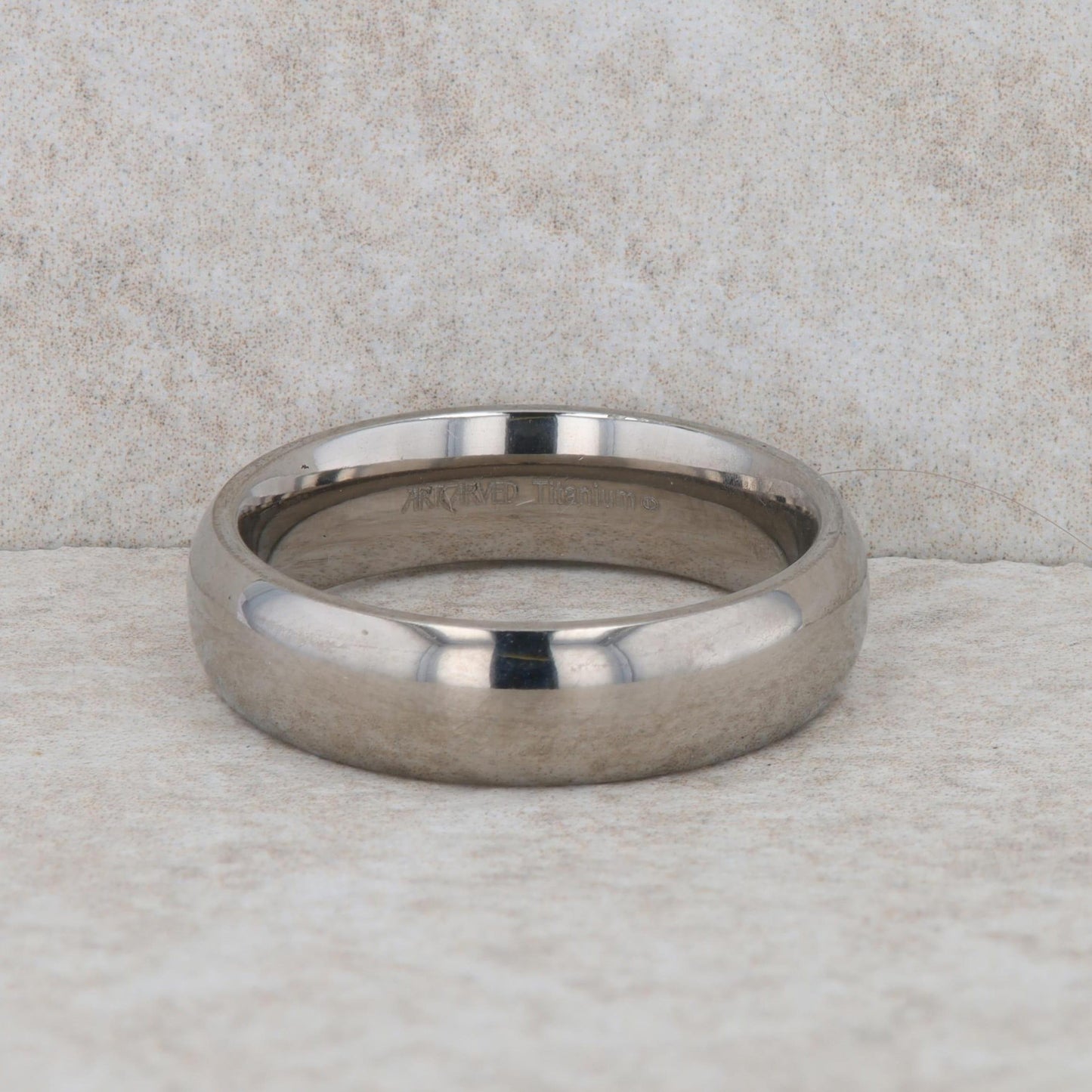 Men's Art Carved Titanium 6mm Wedding Band