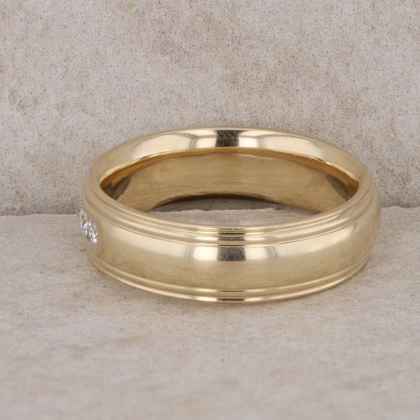 14k Yellow Gold Men's 3 Diamond Beveled Edge Band