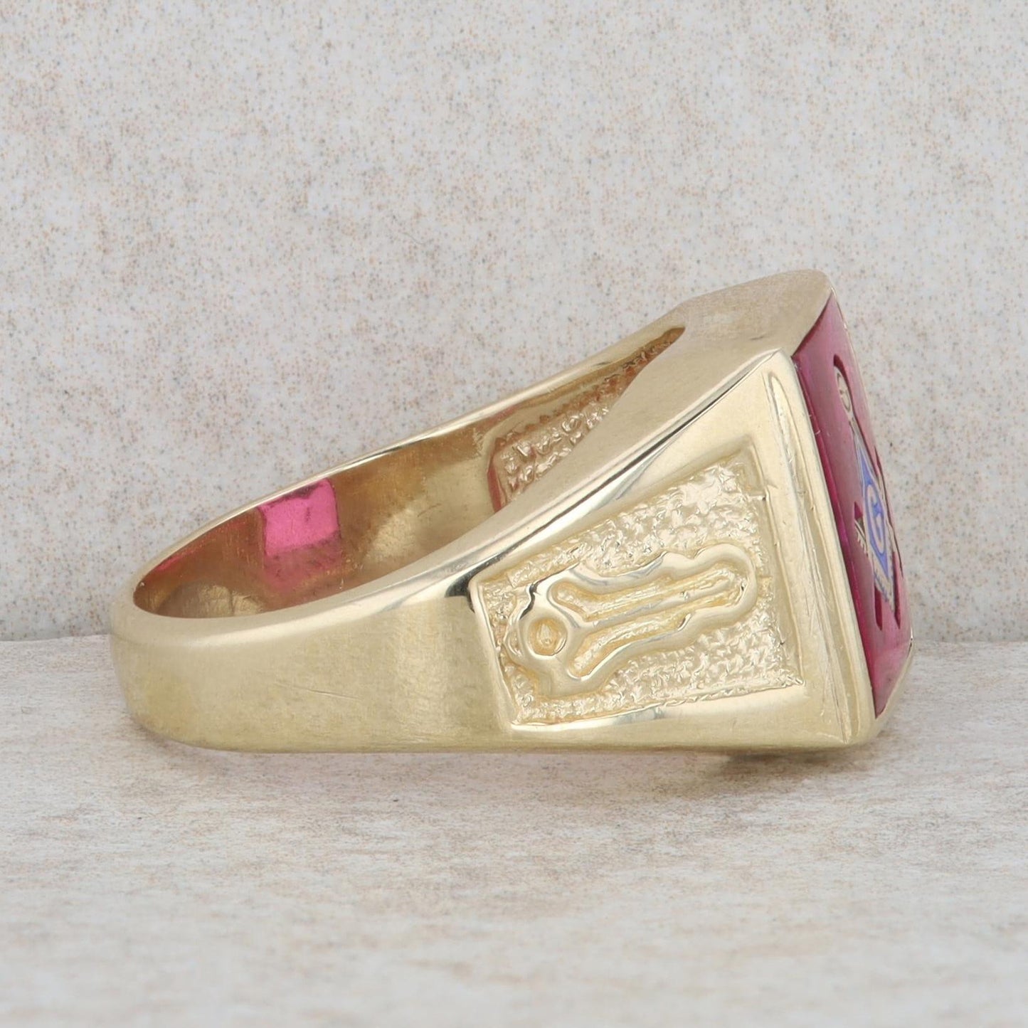 10k Yellow Gold Men's Synthetic Ruby Masonic 3rd Degree Plumb and Trowel Ring