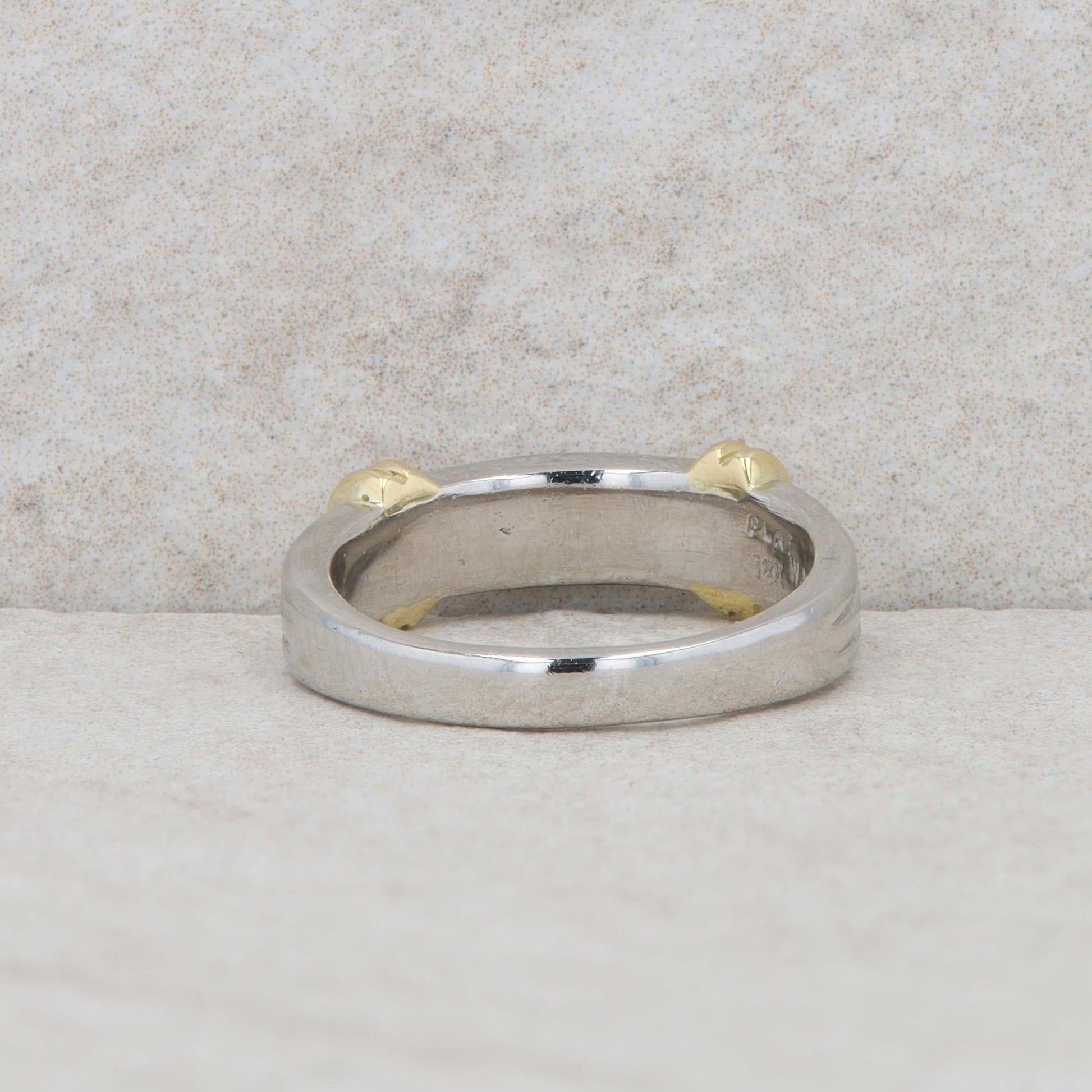 Platinum and 18k Yellow Gold Band Style Ring 6.8g