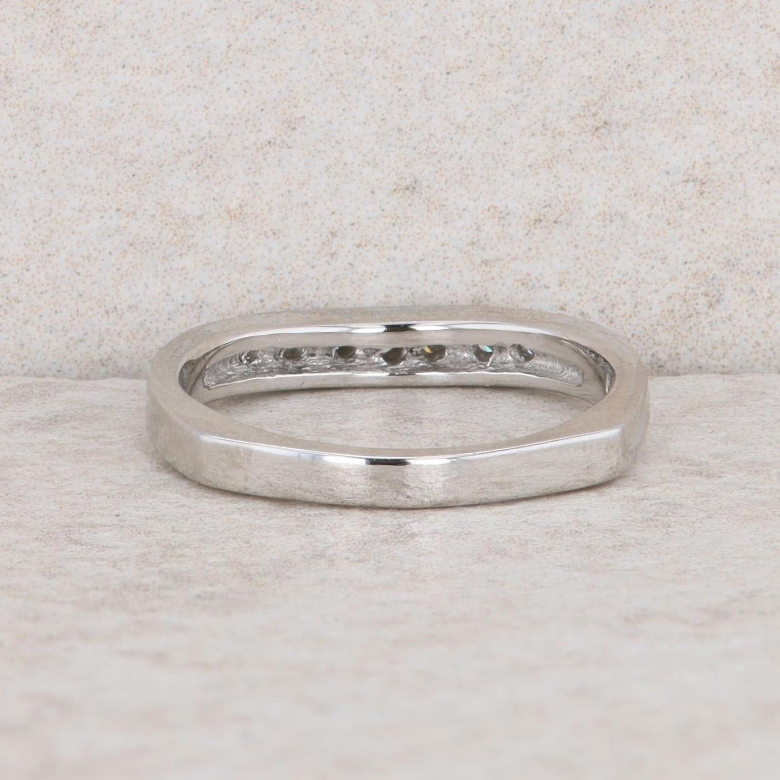 Platinum Diamond Wedding Band