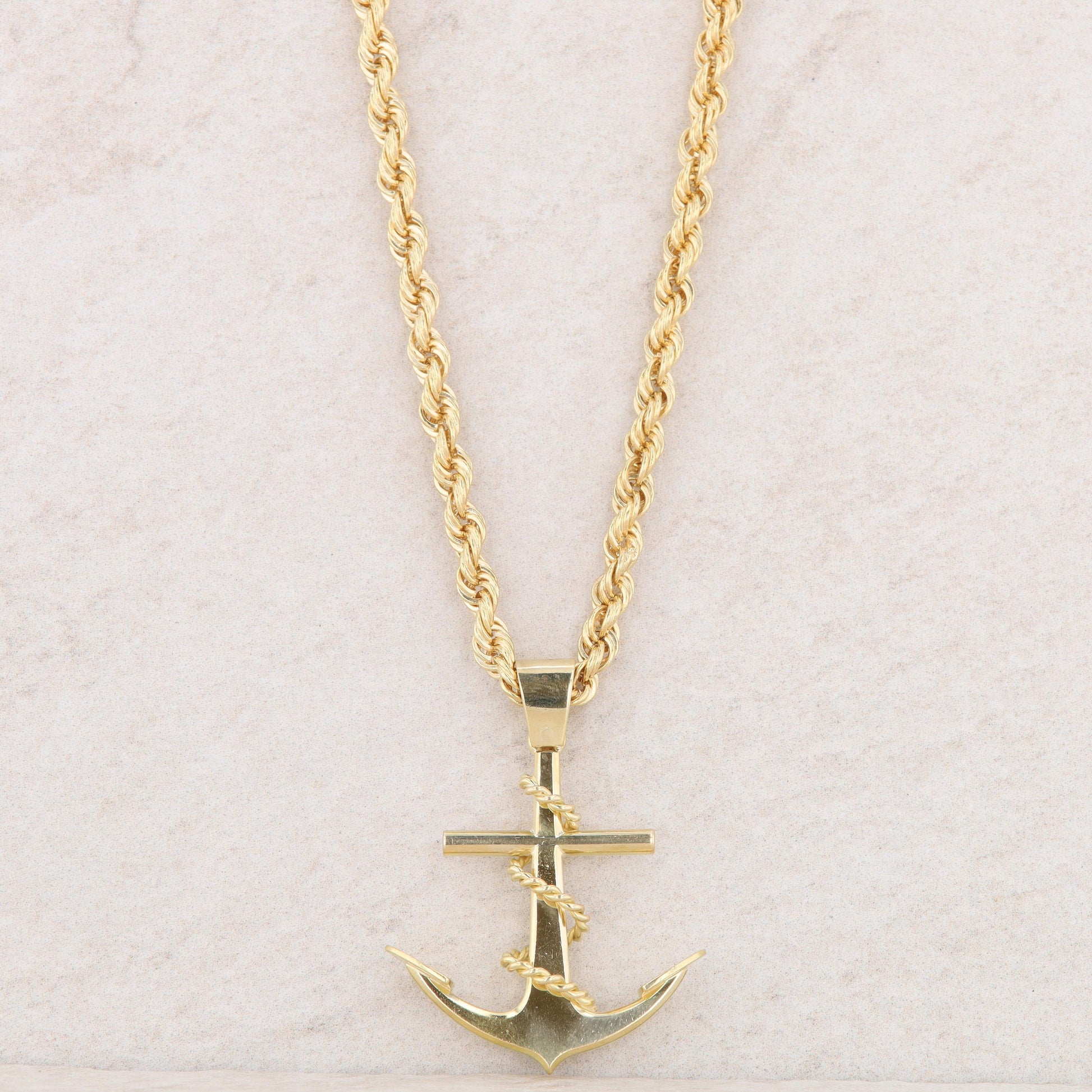 18k Yellow Gold Rope Chain and Anchor Pendant 39.3g