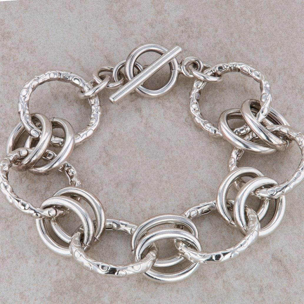 Sterling Silver Textured Circle Link Bracelet