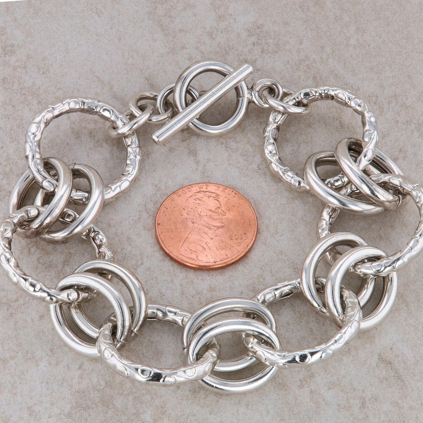 Sterling Silver Textured Circle Link Bracelet